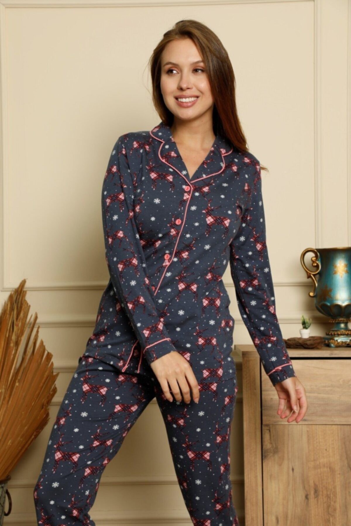 Dreamy Pamuklu Likralı Yılbaşı Geyik Desenli Gömlek Pijama Takımı