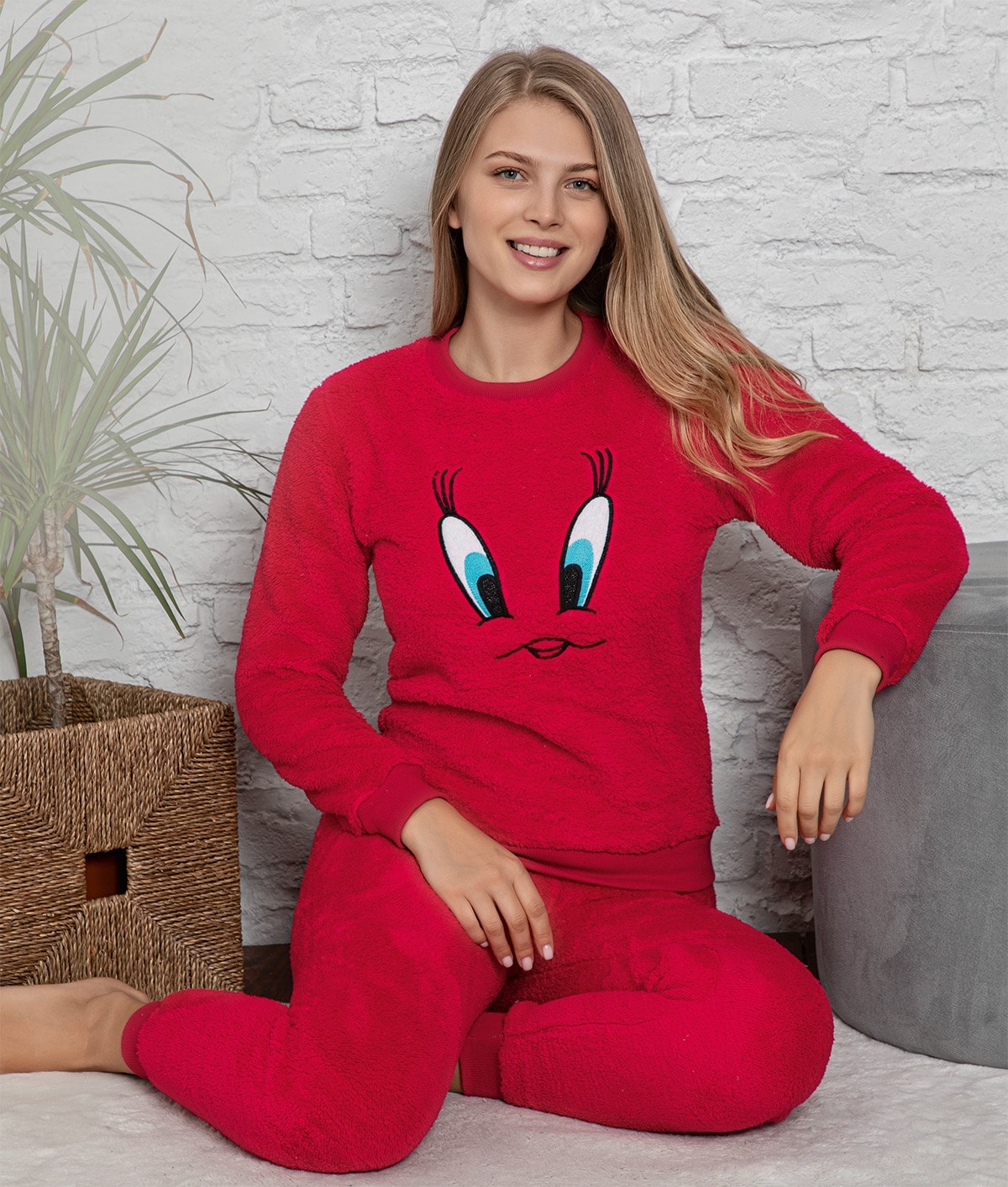 Civciv Desenli Anne Kız Çocuk Kombin Peluş Pijama Takımı (ANNE KIZ AYRI SATILIR.) - Kırmızı