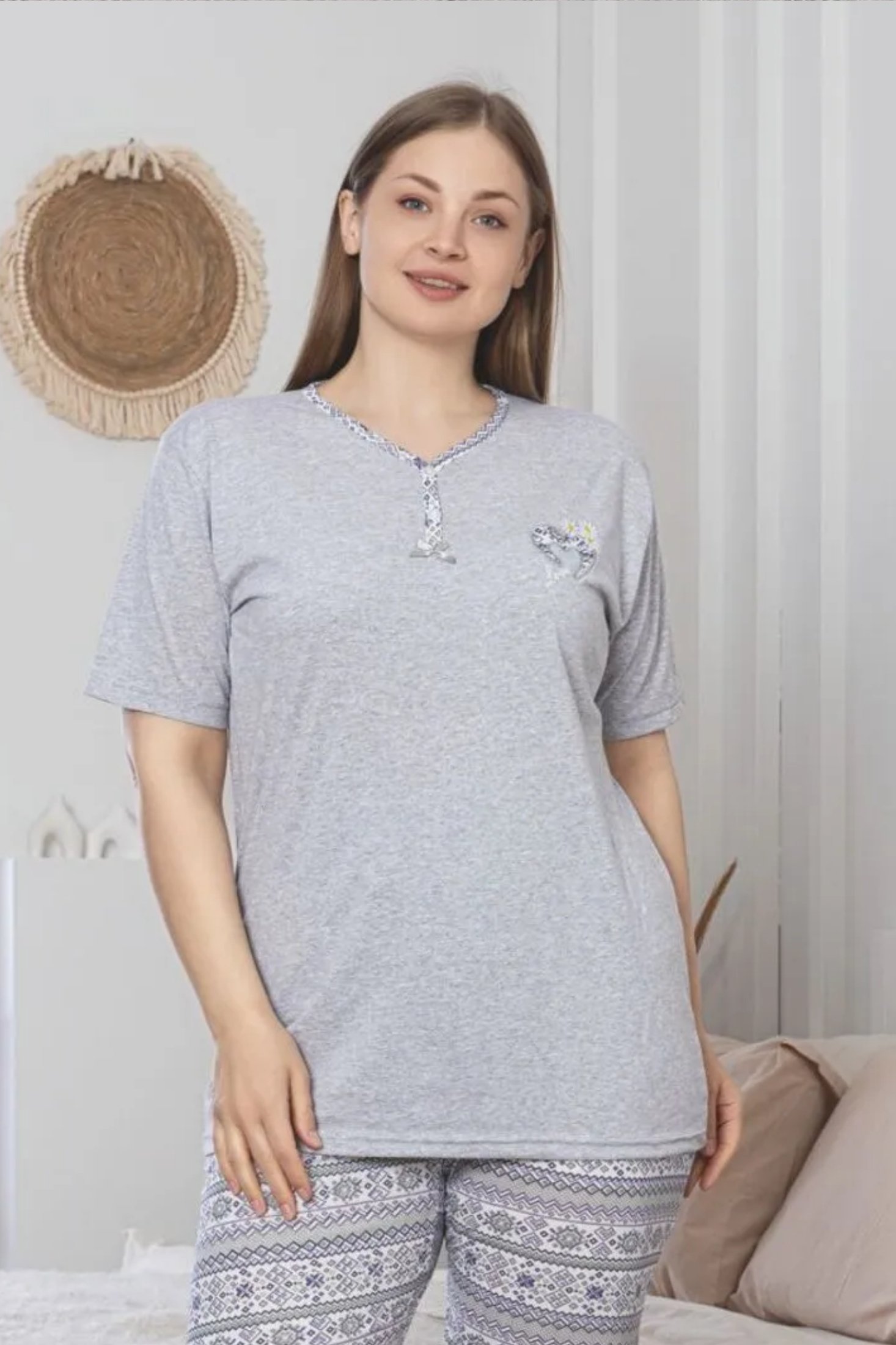 X-Dreamy Büyük Beden Pamuklu Desenli Düğmeli Yaka Kapri Pijama Takımı - Gri