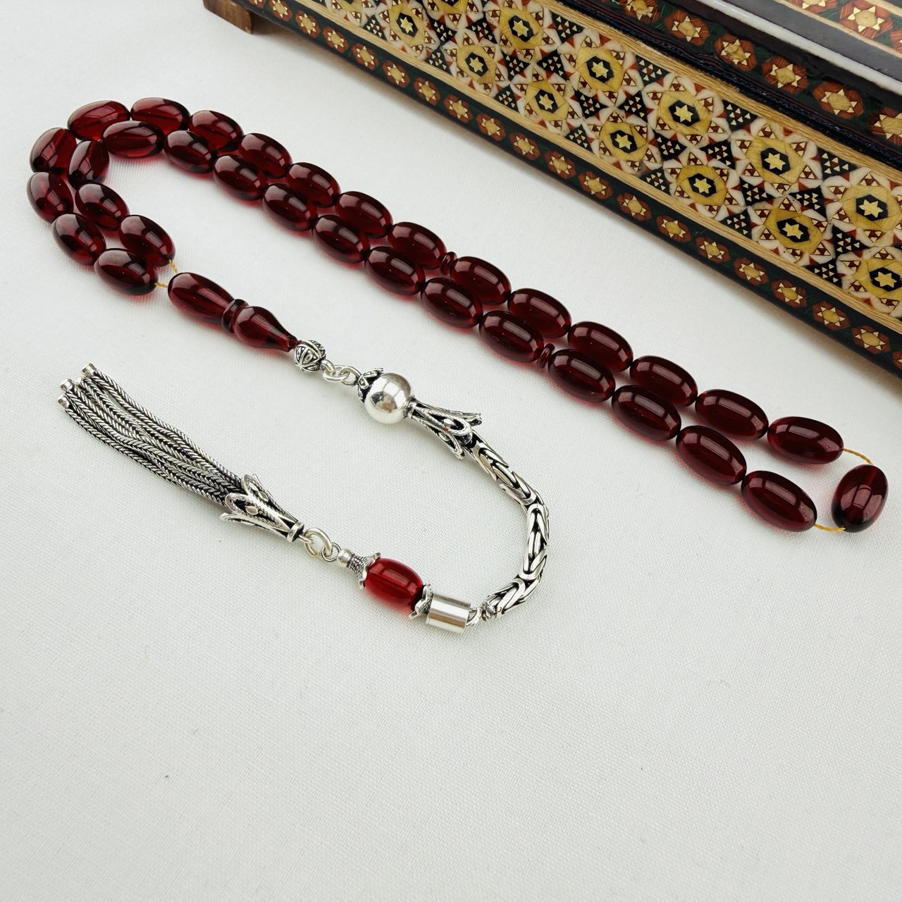 Usta İşi Kırmızı Austurya Patinli Zar Kehribar Tespih | Gümüş Püsküllü Koleksiyon