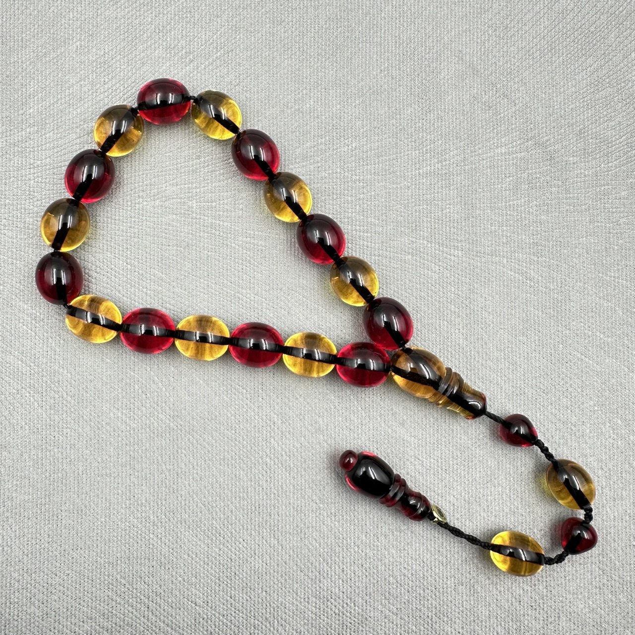 Sarı Kırmızı Maskot-Efe Ateş Kehribar Tespih (Bülbül Atölye)