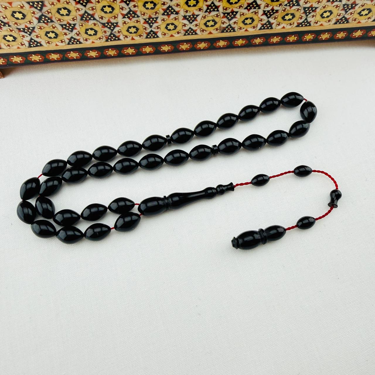 Sabri Karakullukcu Usta İmzalı Siyah Sıkma Kehribar Tespih | Klasik Zarafet