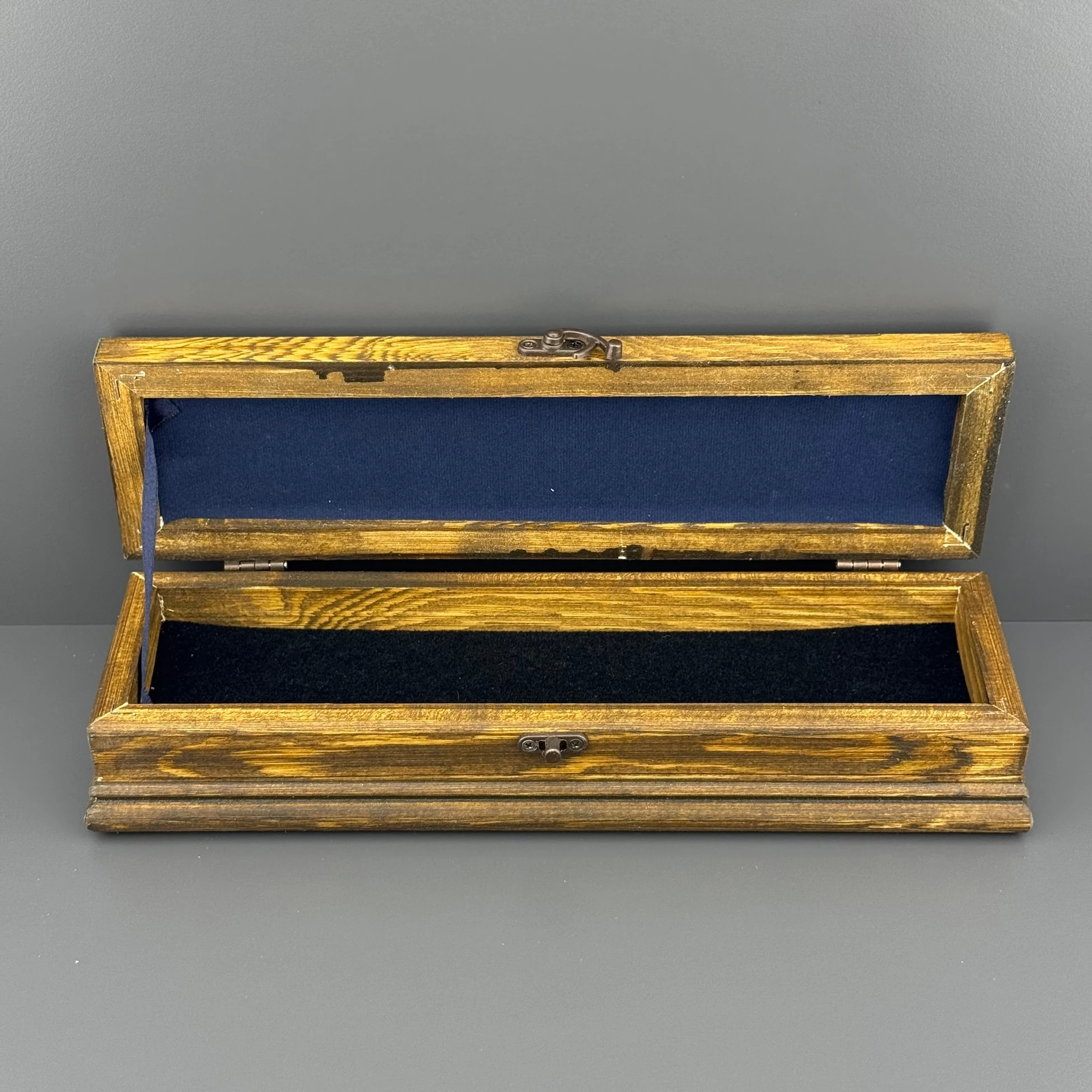 Üzeri Çini Motifli Ahşap Hediye Kutusu