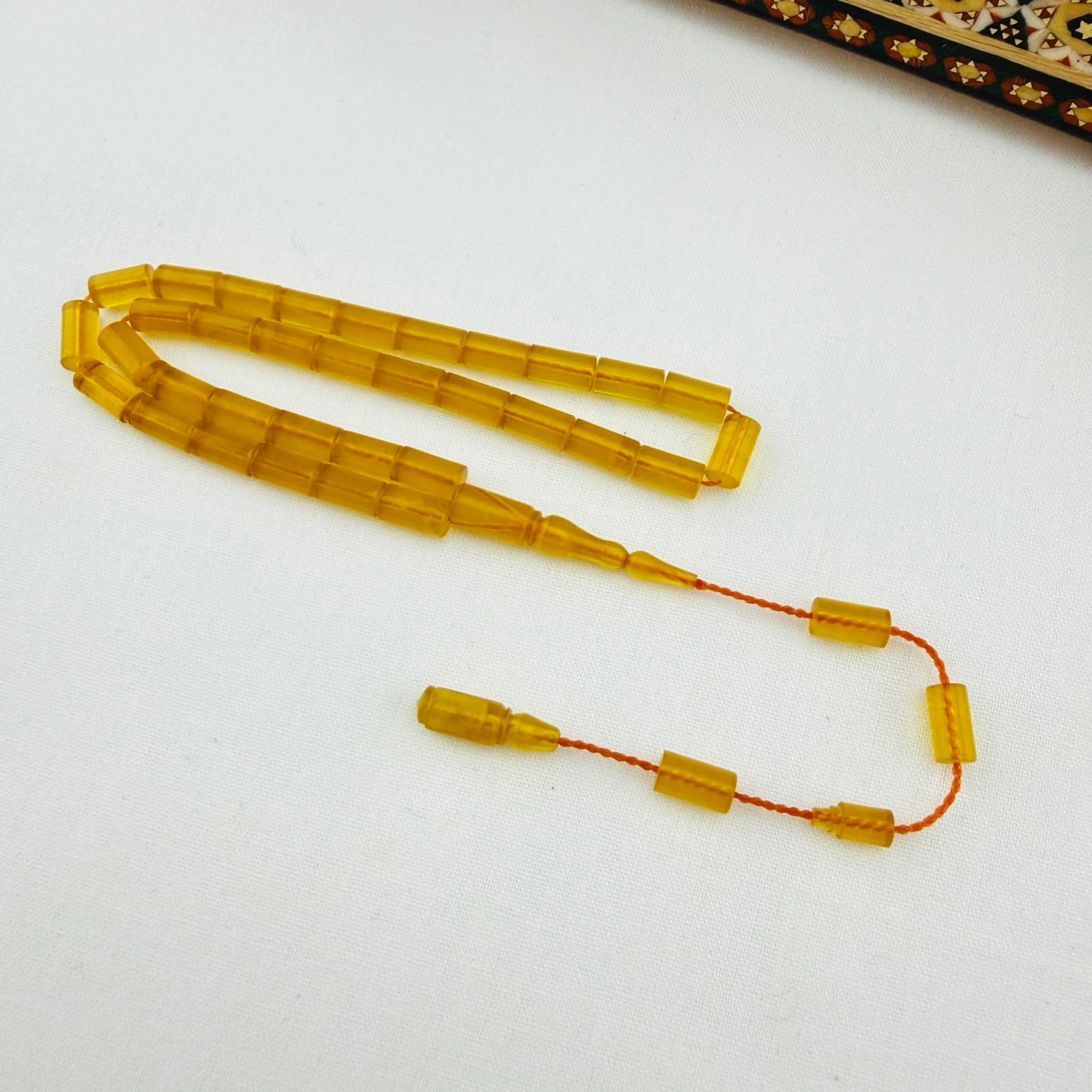 Usta İmzalı Sarı Kehribar Hareli Tespih | El Boyu Kesme Model