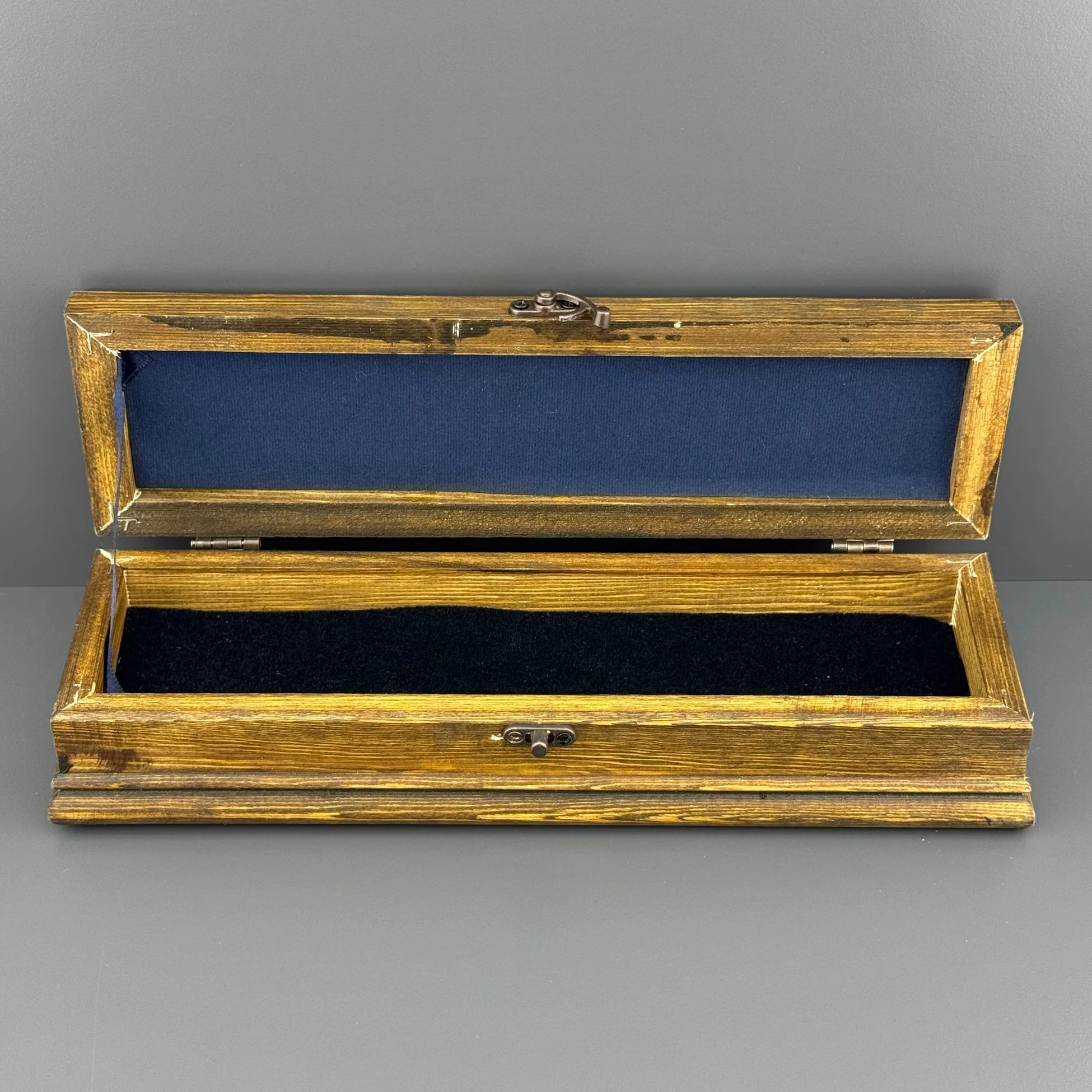 Üzeri Çini Motifli Ahşap Hediye Kutusu