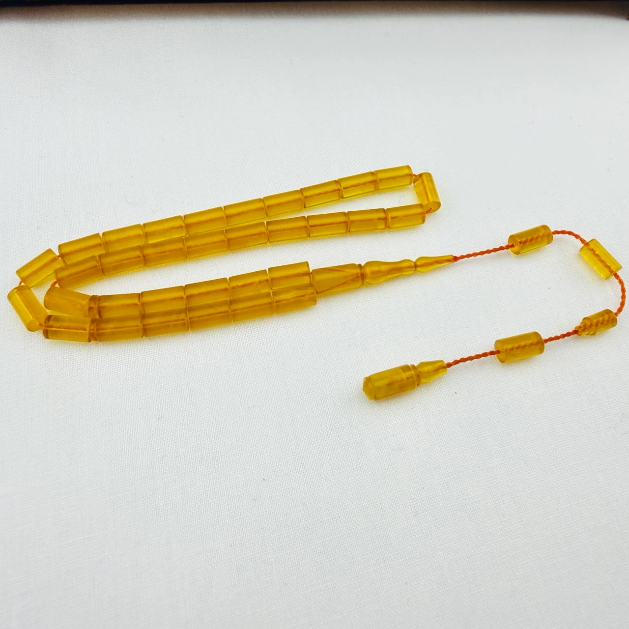 Usta İmzalı Sarı Kehribar Hareli Tespih | El Boyu Kesme Model