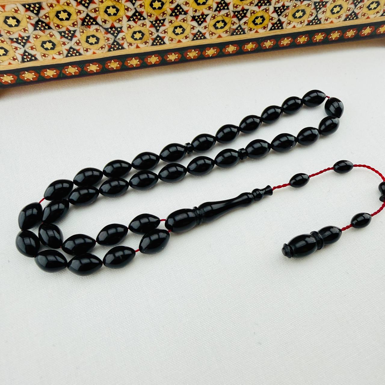 Sabri Karakullukcu Usta İmzalı Siyah Sıkma Kehribar Tespih | Klasik Zarafet