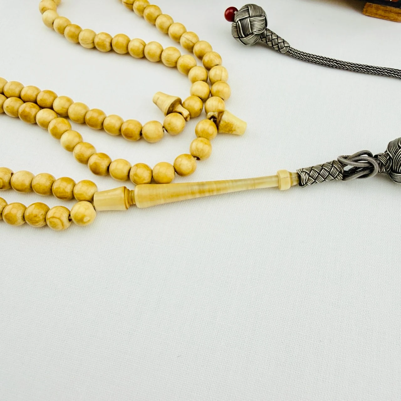 99’luk Fil Dişi Tespih – Mevlana Kapılı Mahmut Efendi Usta Yapımı Antika Koleksiyonluk Eser