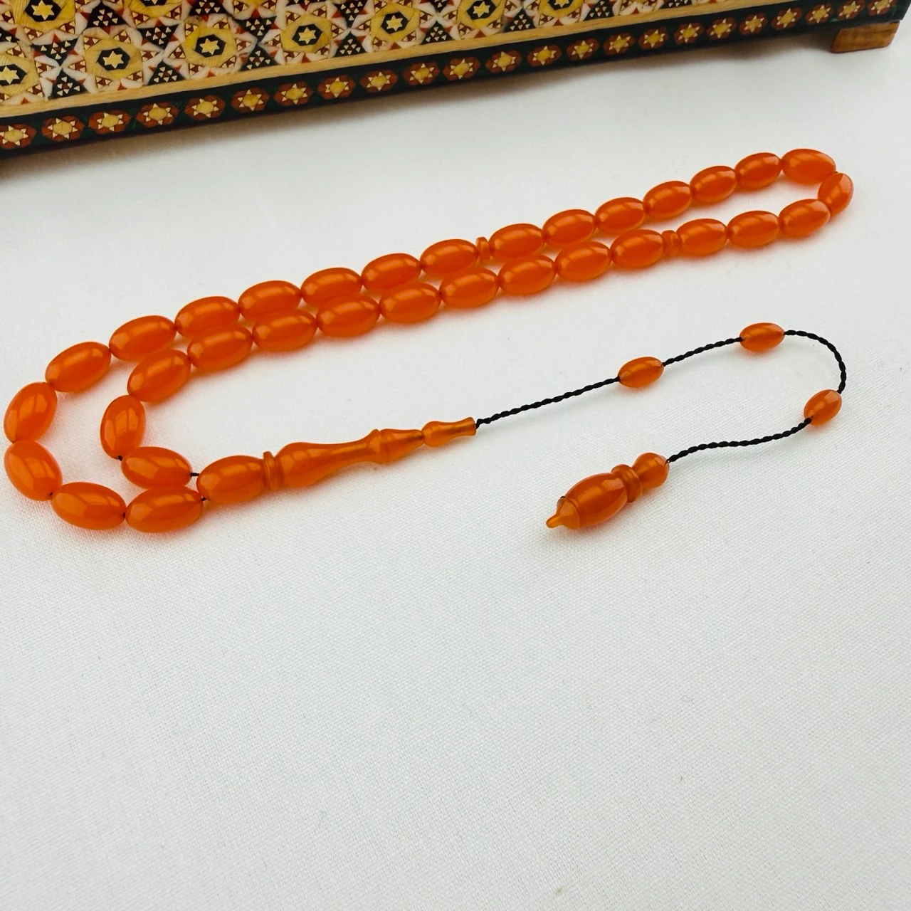 Usta İşi Turuncu Sıkma Kehribar Tespih Günlük Çekim İçin İdeal El Boyu