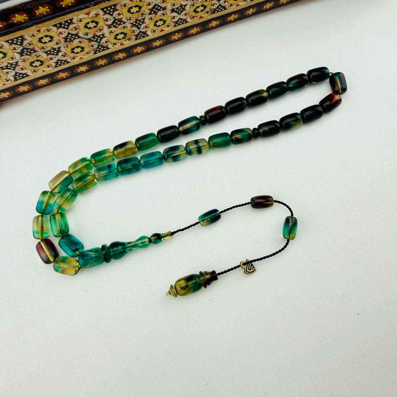 Usta İmzalı Süzme Hareli Renkli Ateş Kehribar Tespih | Koleksiyonluk Görsel Şölen