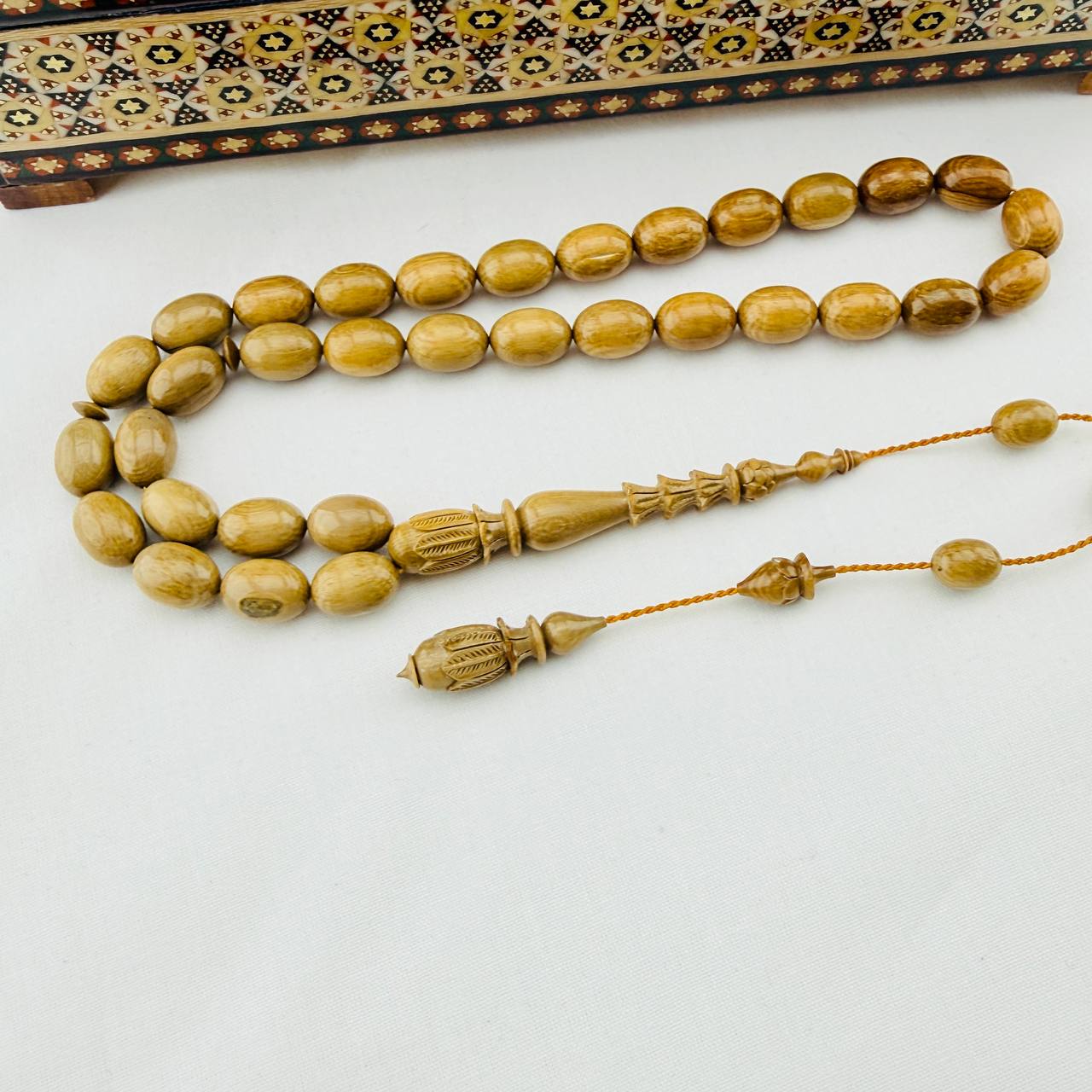 Barış Bülbül Usta Yapımı Kahverengi Mamut Dişi Tespih – Doğanın Gücünü Sanatla Buluşturan Eser