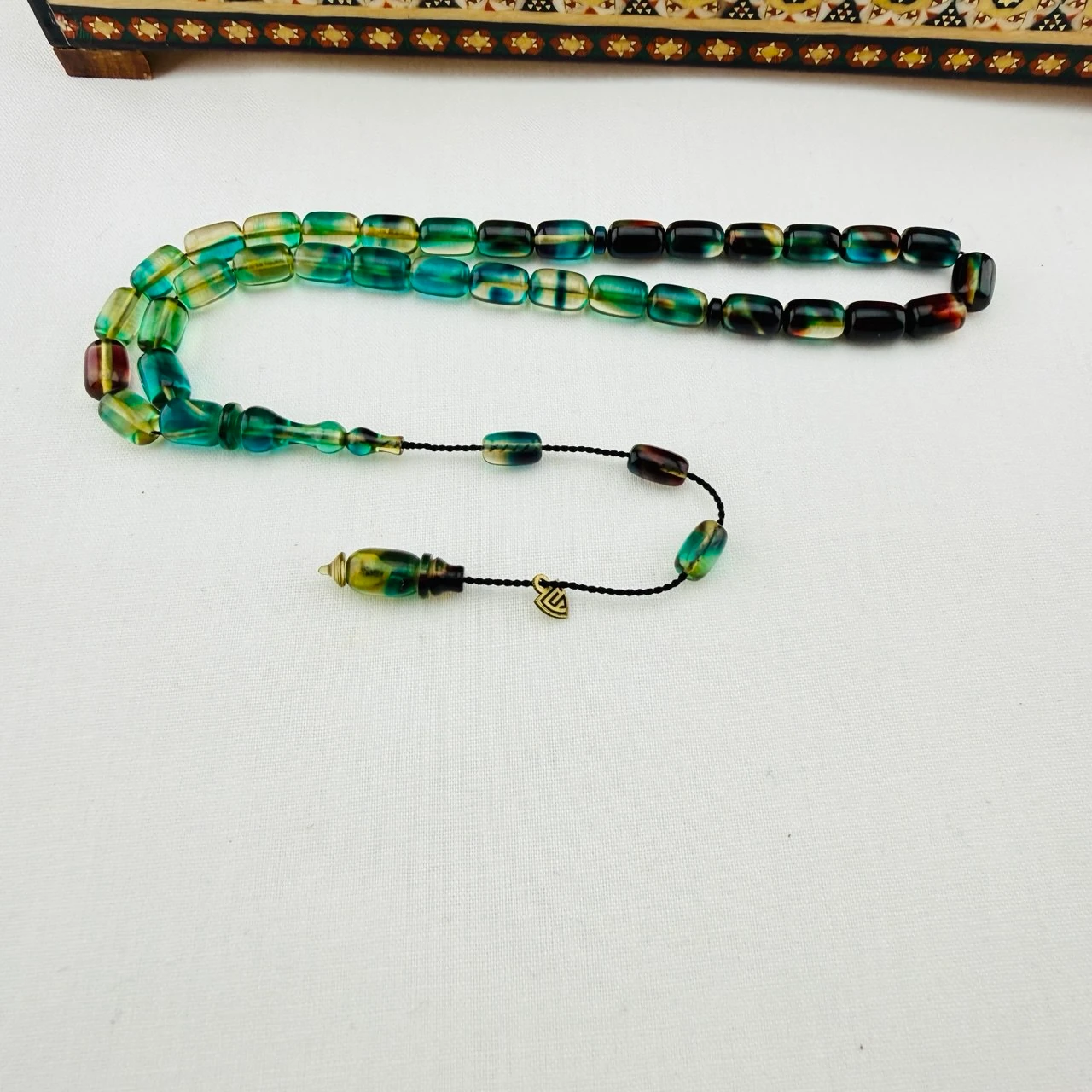 Usta İmzalı Süzme Hareli Renkli Ateş Kehribar Tespih | Koleksiyonluk Görsel Şölen