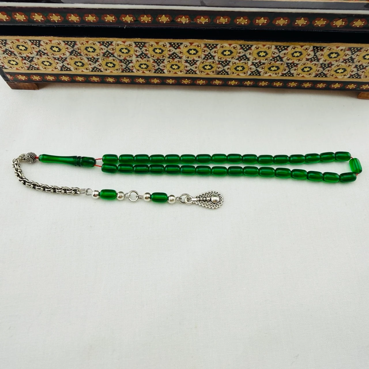 Usta İşi Bilek Boy Yeşil Ateş Kehribar Tespih | Özel Gümüş Kaplama Püsküllü