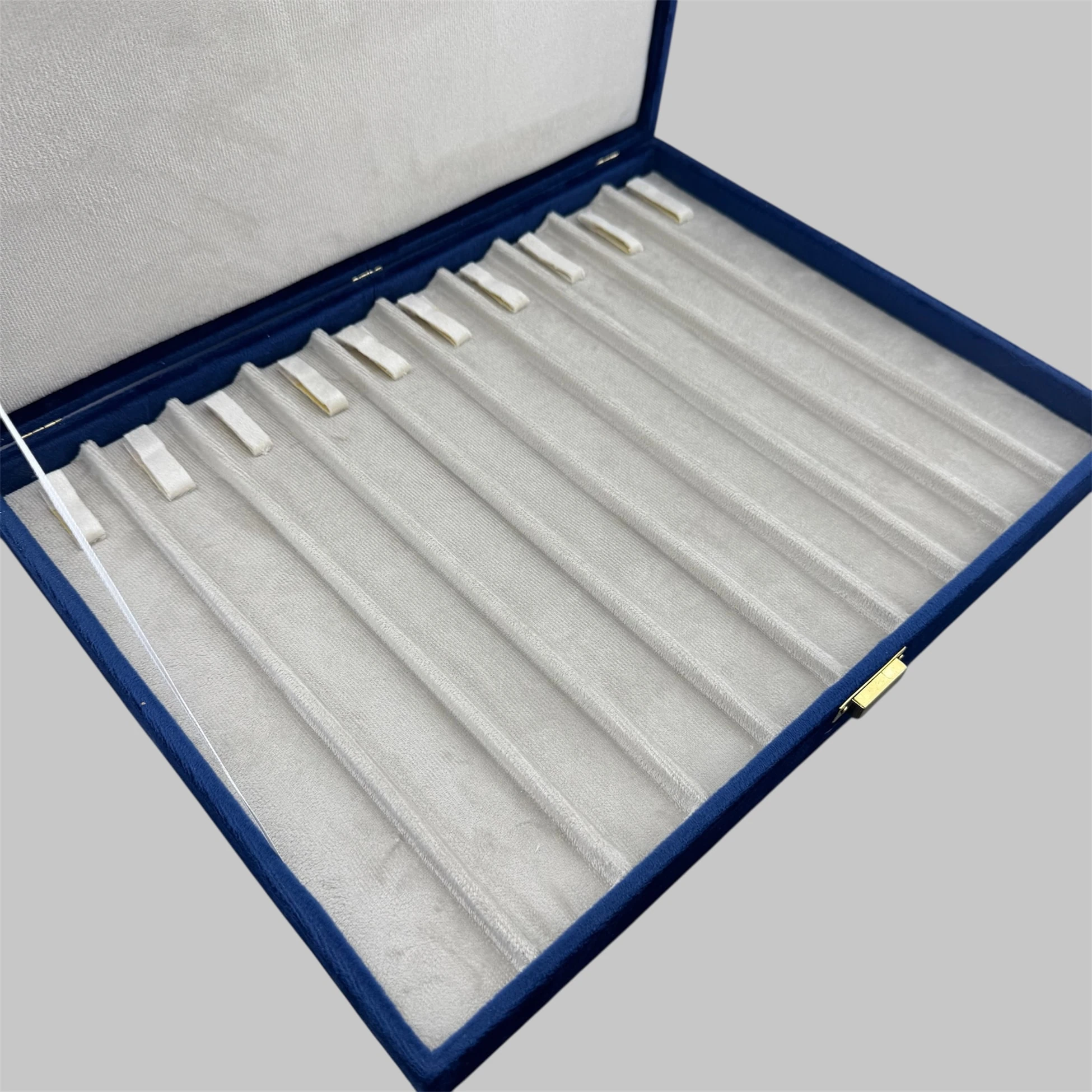 10 Bölmeli Lacivert Kadife Tesbih Kutusu