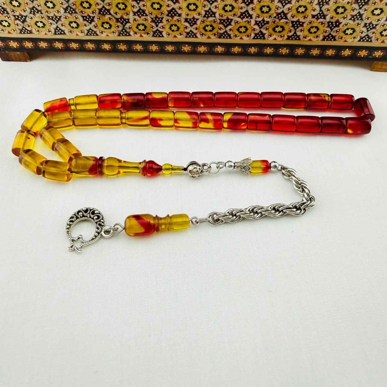 Usta İmzalı Kehribar Sarısı Kırmızı Hareli Süzme Tespih  Özel Püsküllü