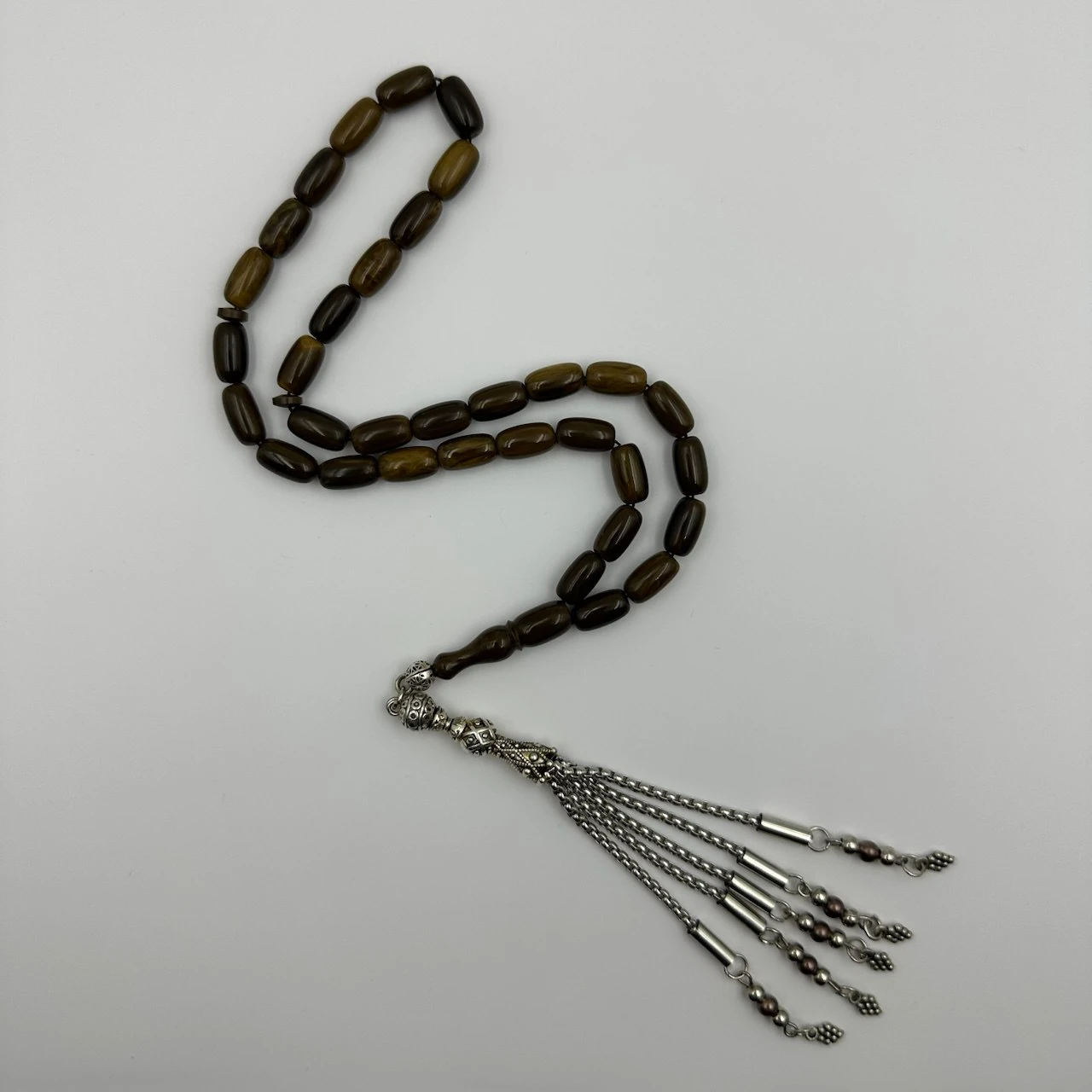 Koyu Kahverengi ve Bal Rengi Hareli Geçişli Alman Bakalit Gümüş Dizaynlı Tespih