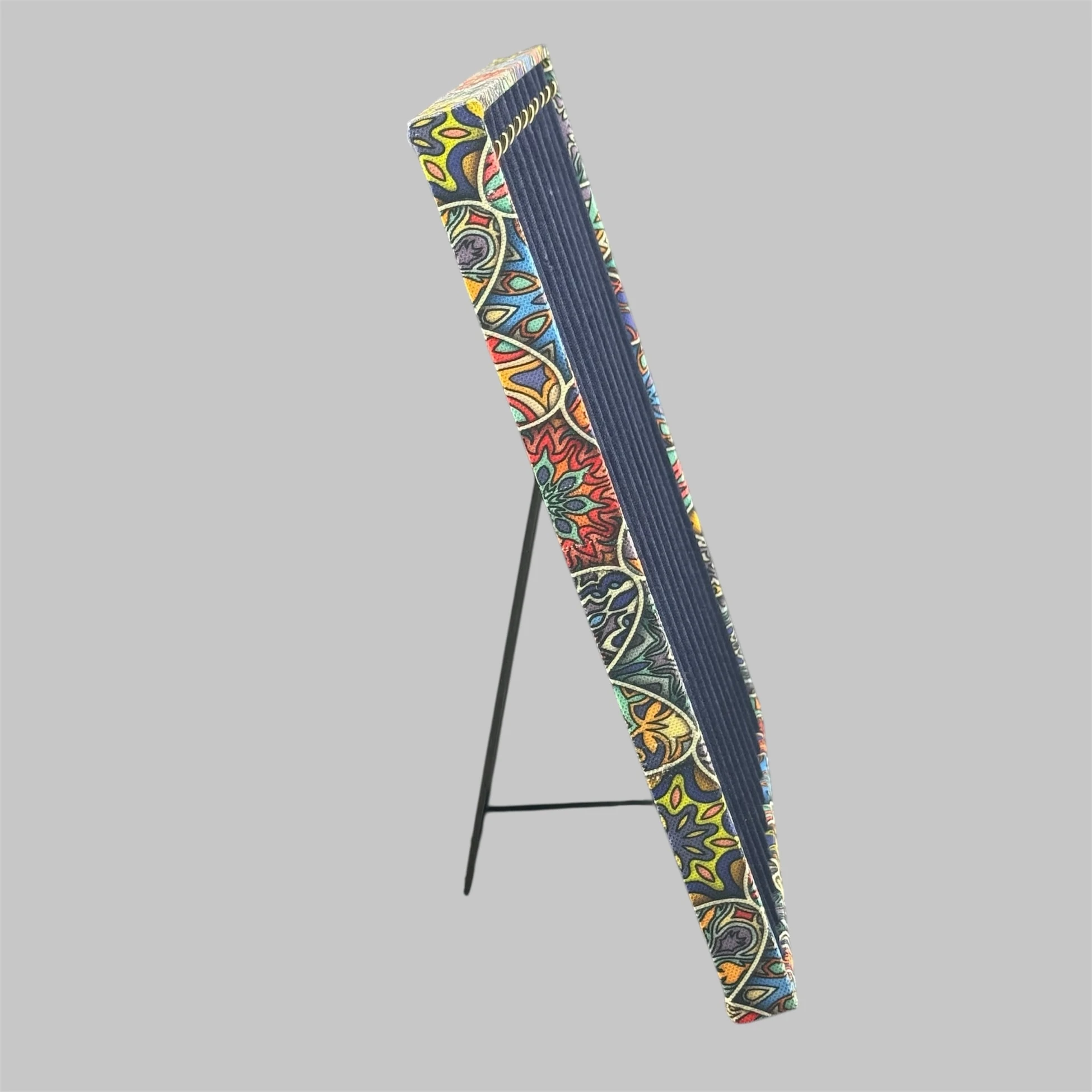 Otantik Desenli Kadife Kumaşlı Katlanabilir Ayaklı 10'lu Koleksiyon Tesbih Panosu