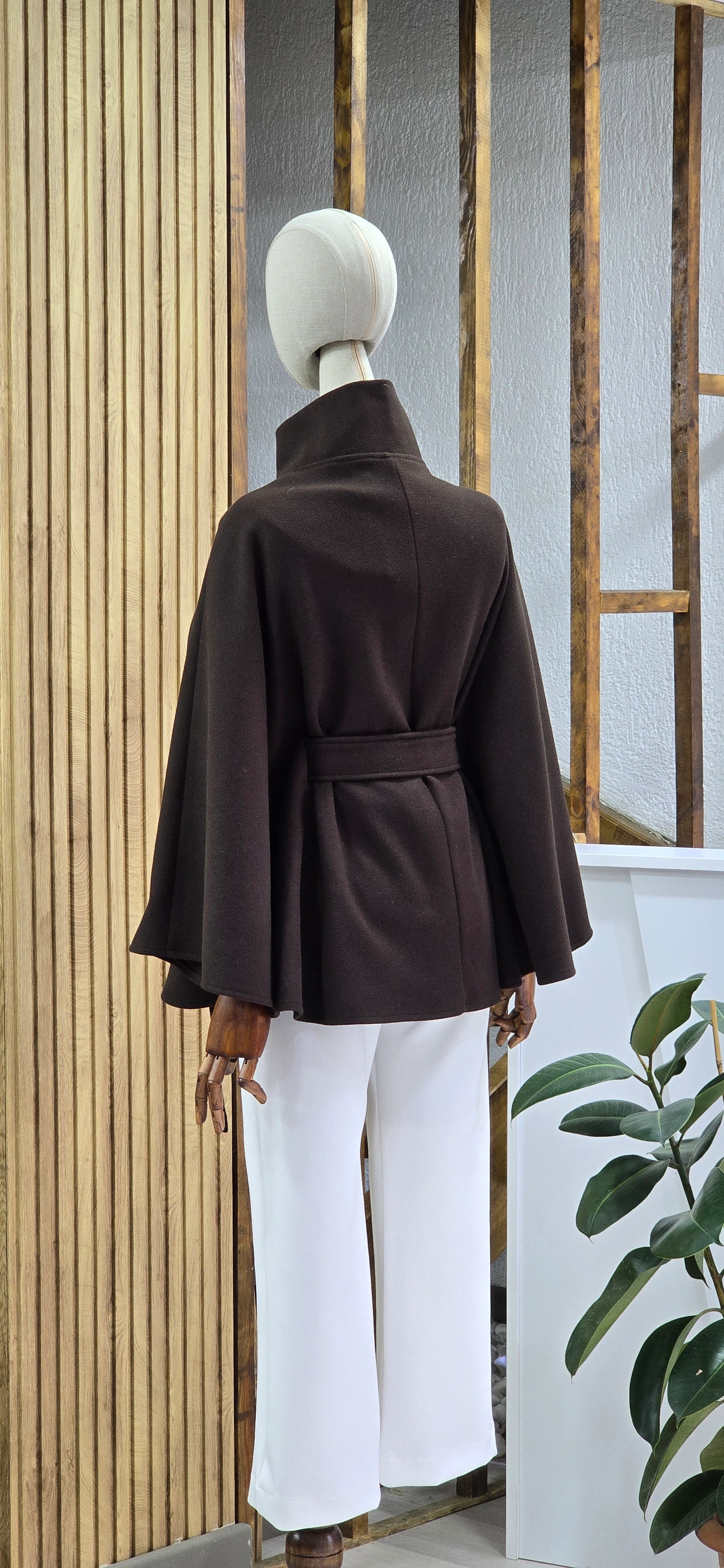 Üç Düğmeli Kaşe Panço