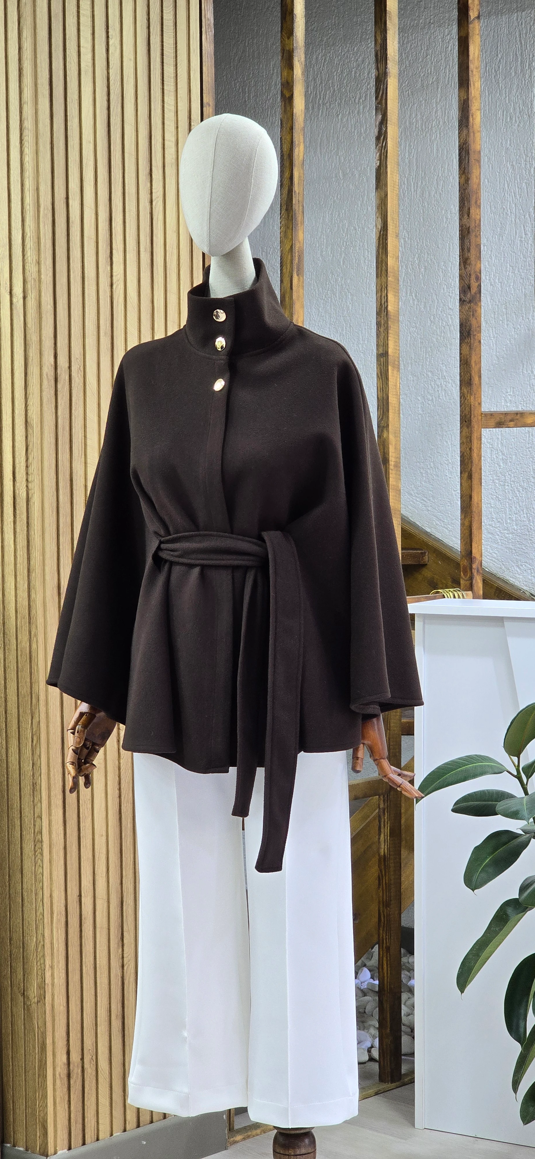 Üç Düğmeli Kaşe Panço