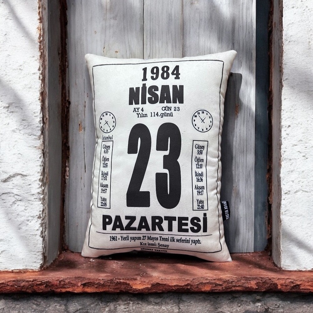 Takvim Yaprağı Yastık
