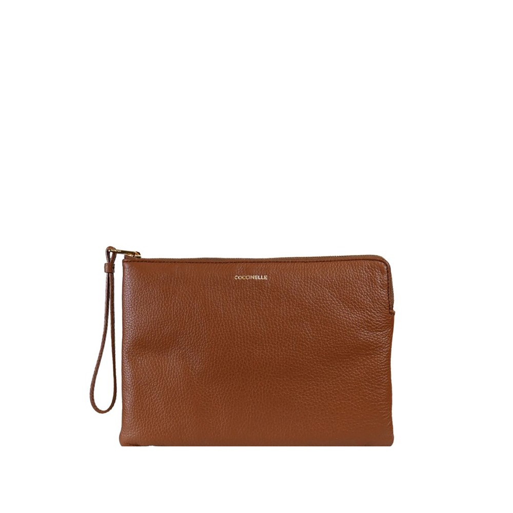 Alias Envelope Leather Cognac Hand Bag E5PJ5190101