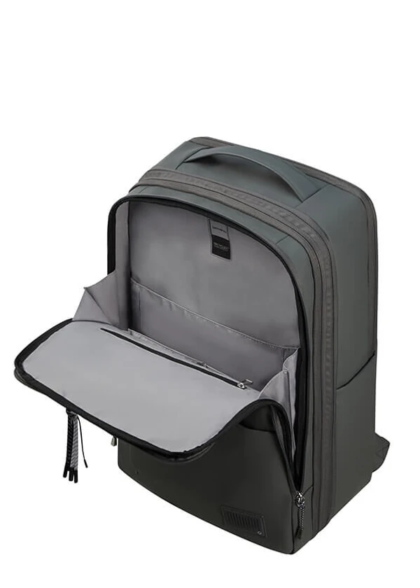 Wander Last Gunmetal Green Underseat Medium Backpack