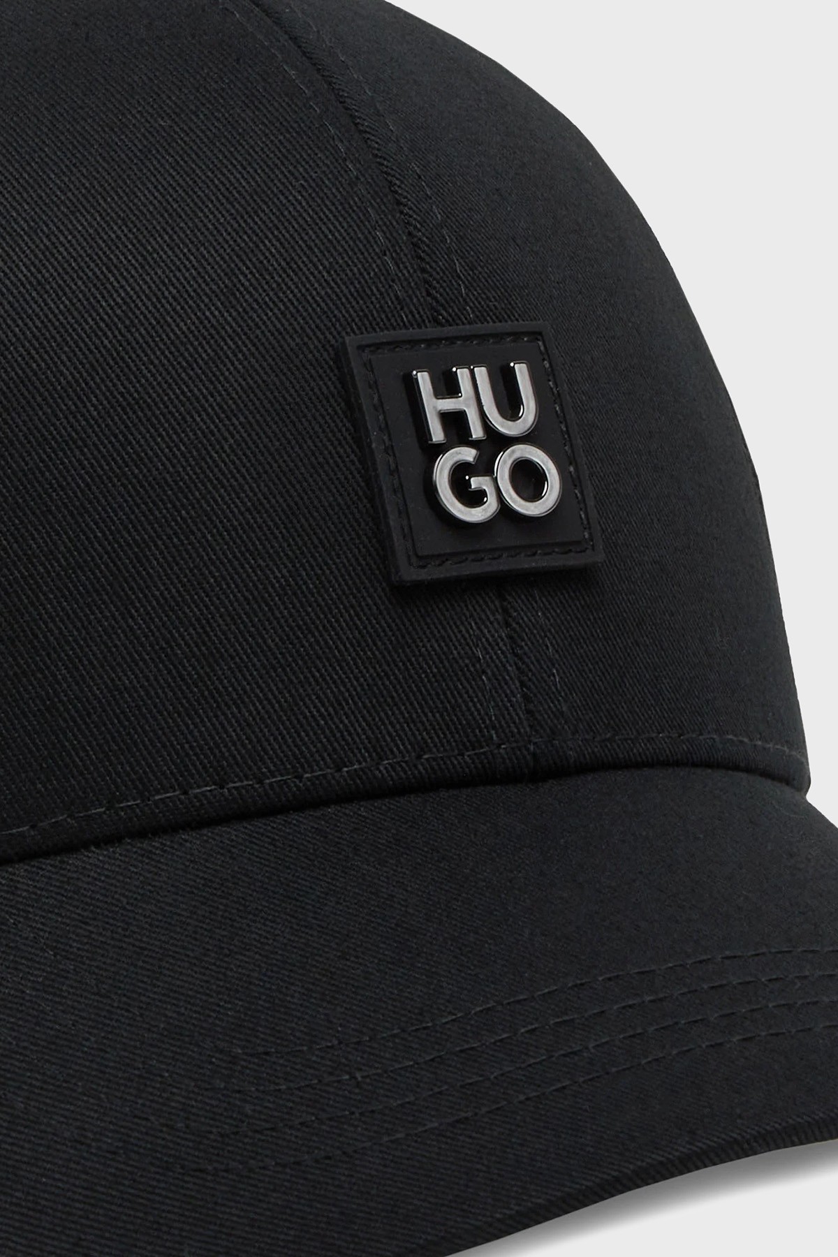 Hugo Red Jakeme Black Cap 1026115001 
