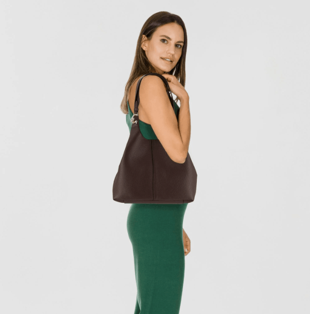 Ceasy Brunette Hand Bag E1SHA110201