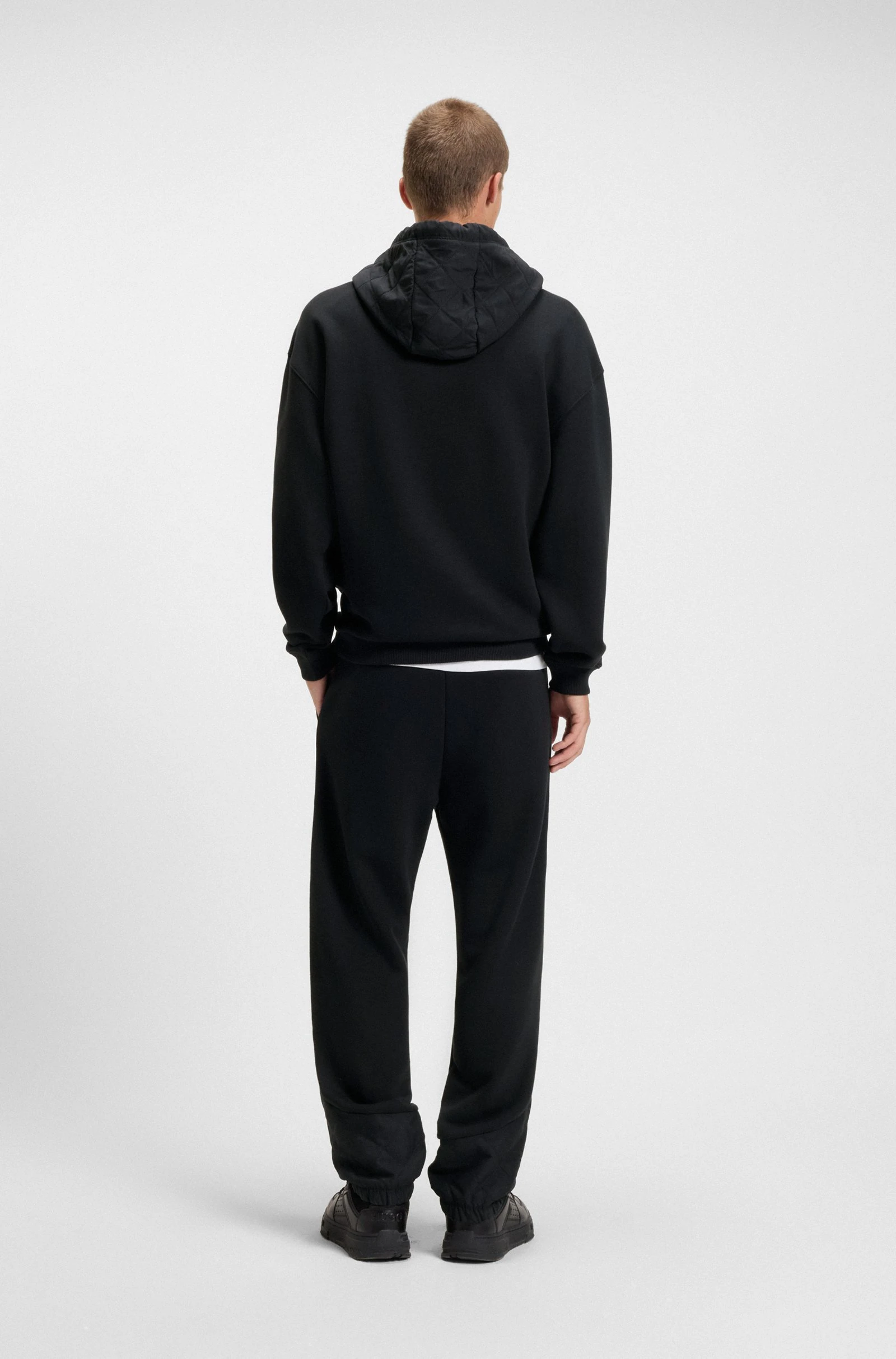 Hugo Red Dilvano 10274836 01