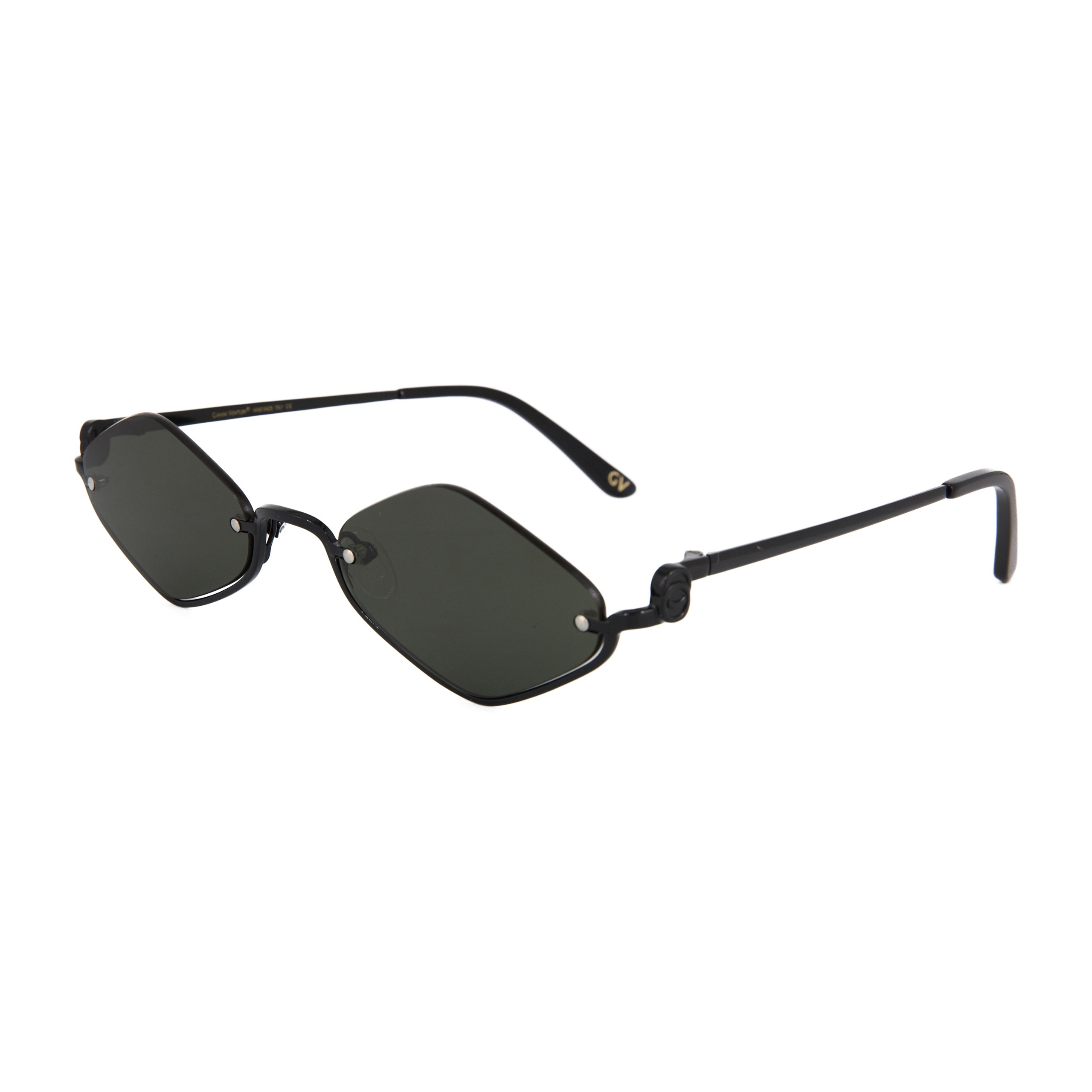 GV3524.3 Black