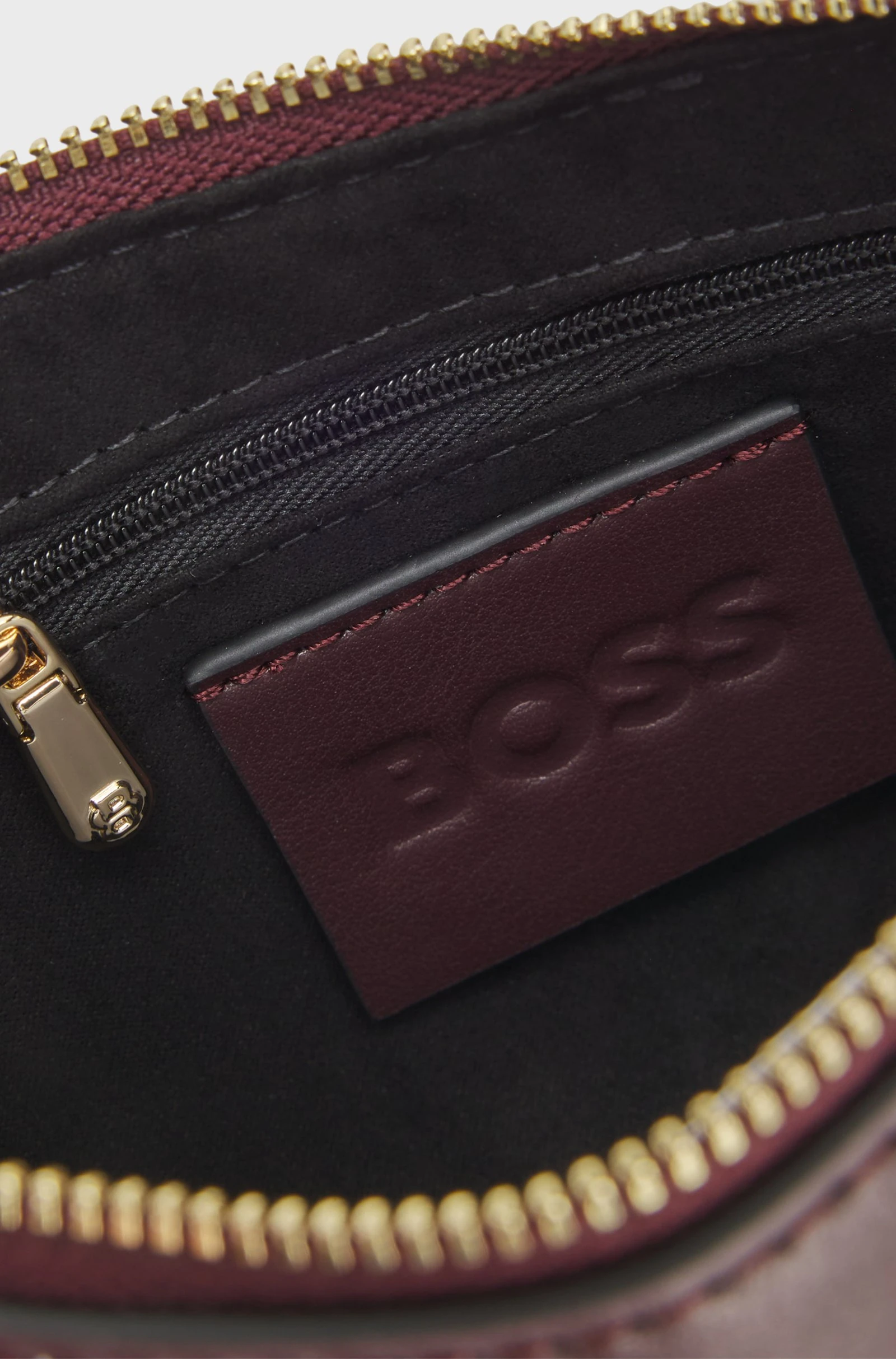 Boss Black NUMAH Minibag 10273896 01