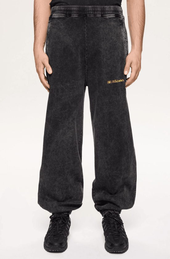 Trackpant 002