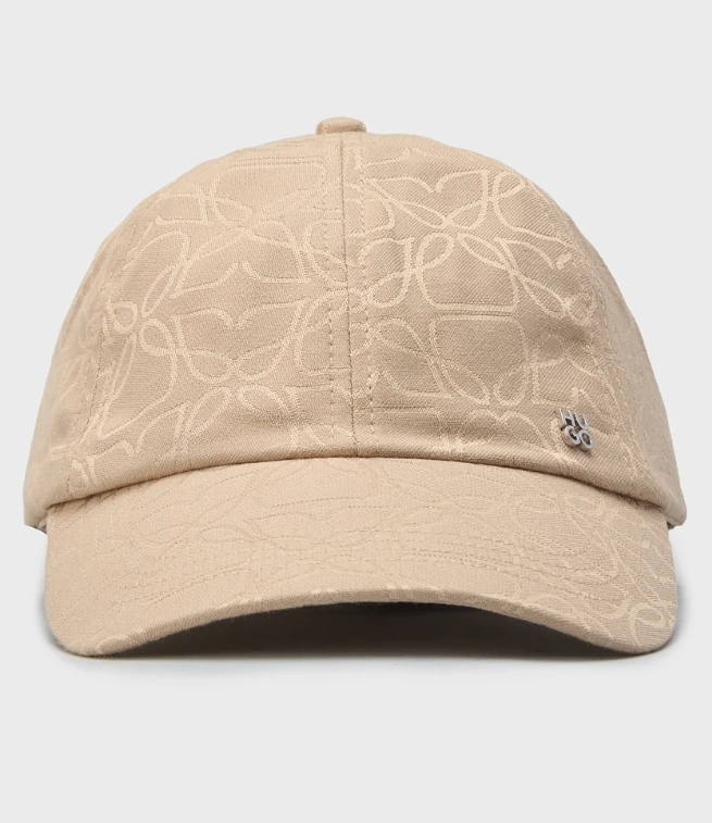 Hugo Red Ally M Stacked Beige Cup 