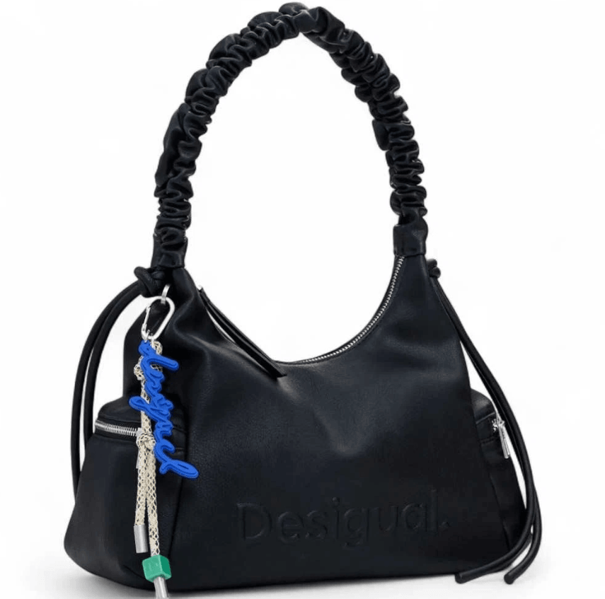 Half Logo Montville Black Shoulder Bag 