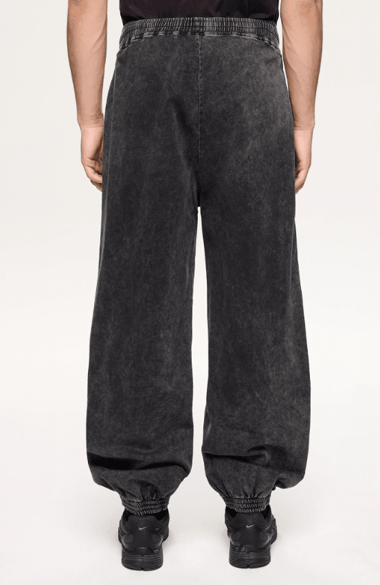 Trackpant 002