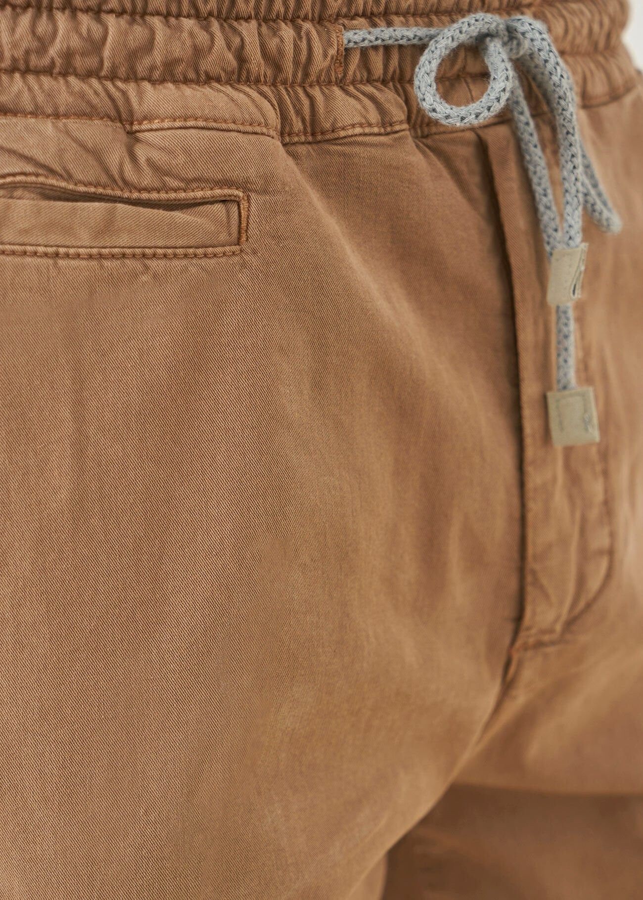 Rua Short Camel