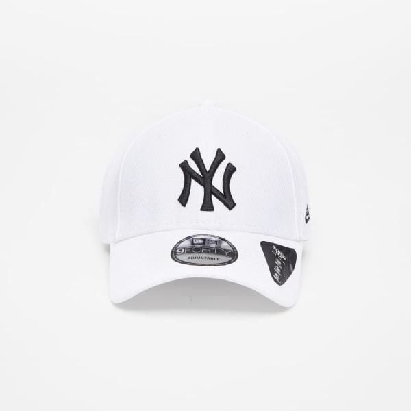 NEW ERA DIAMOND ESS 9FORTY WHIBLK OSFM