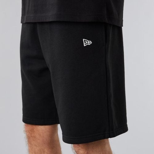 NEW ERA ESSENTIAL SHORTS