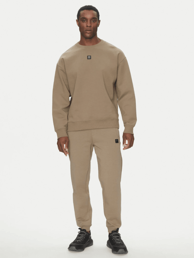 Hugo Red Dimacs Medium Brown Sweatpants 1026727201