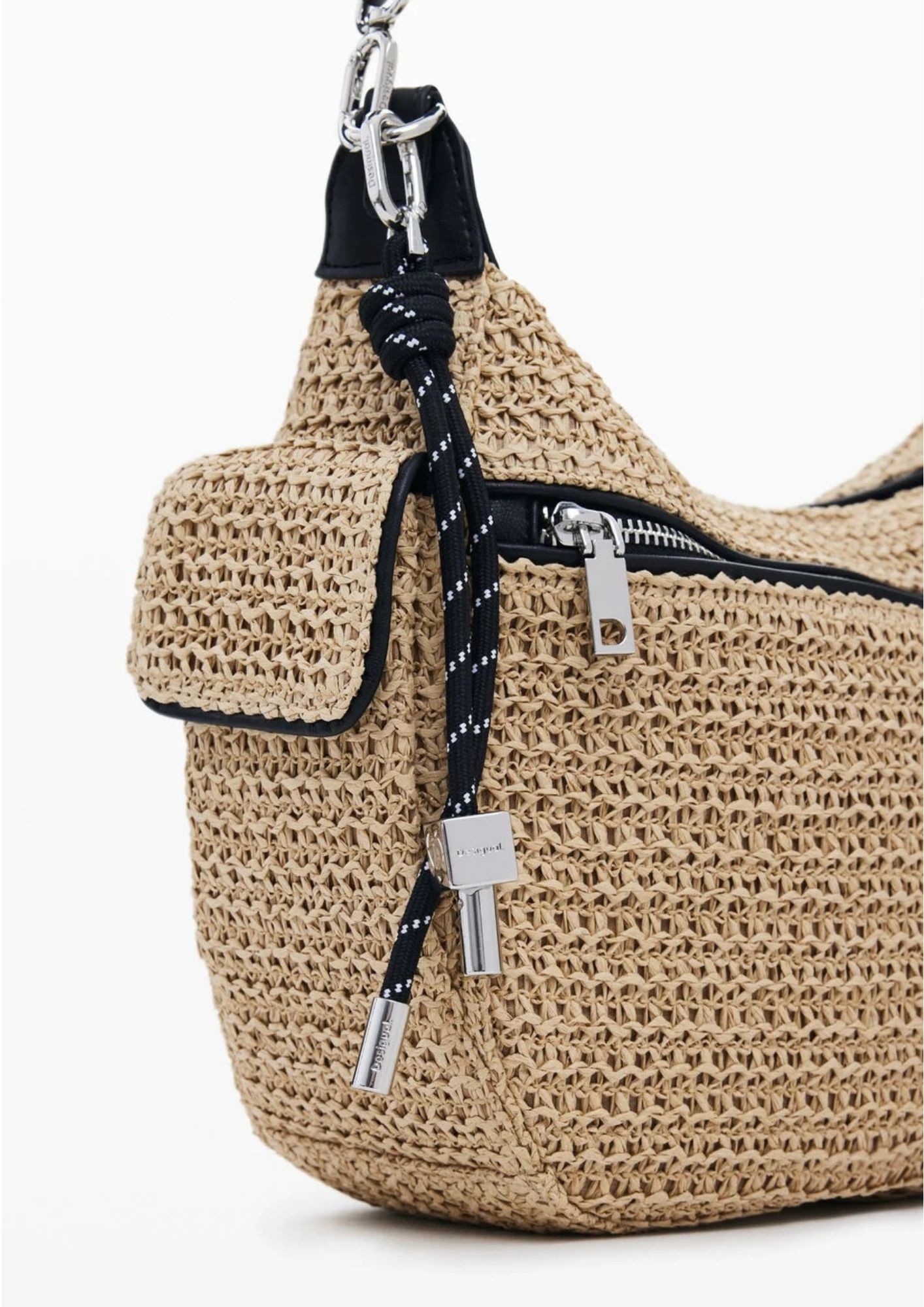 Half Logo Raffia U Shoulder Bag