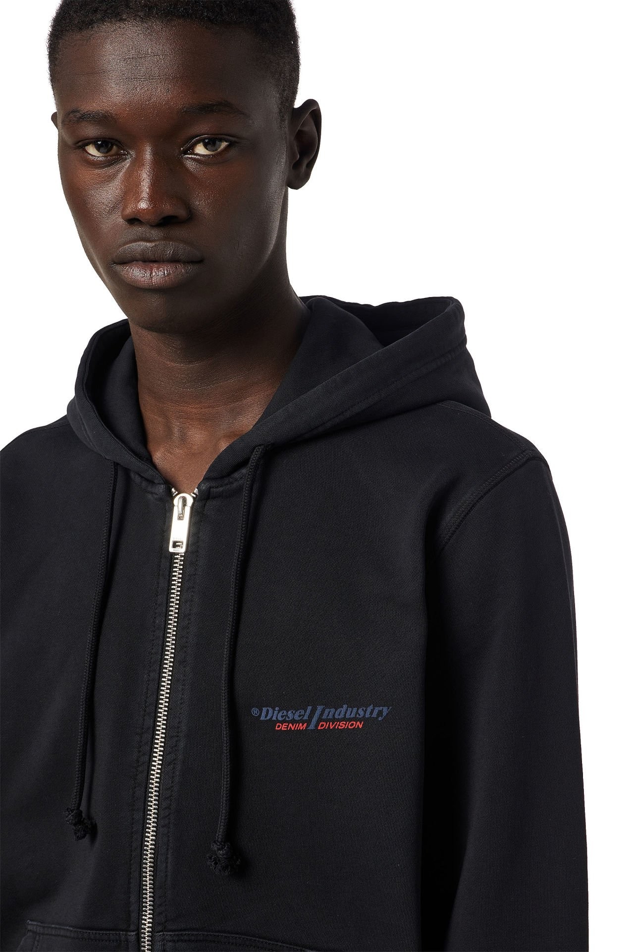 GINN HOODED ZIPIPPED SWEATSHIRT