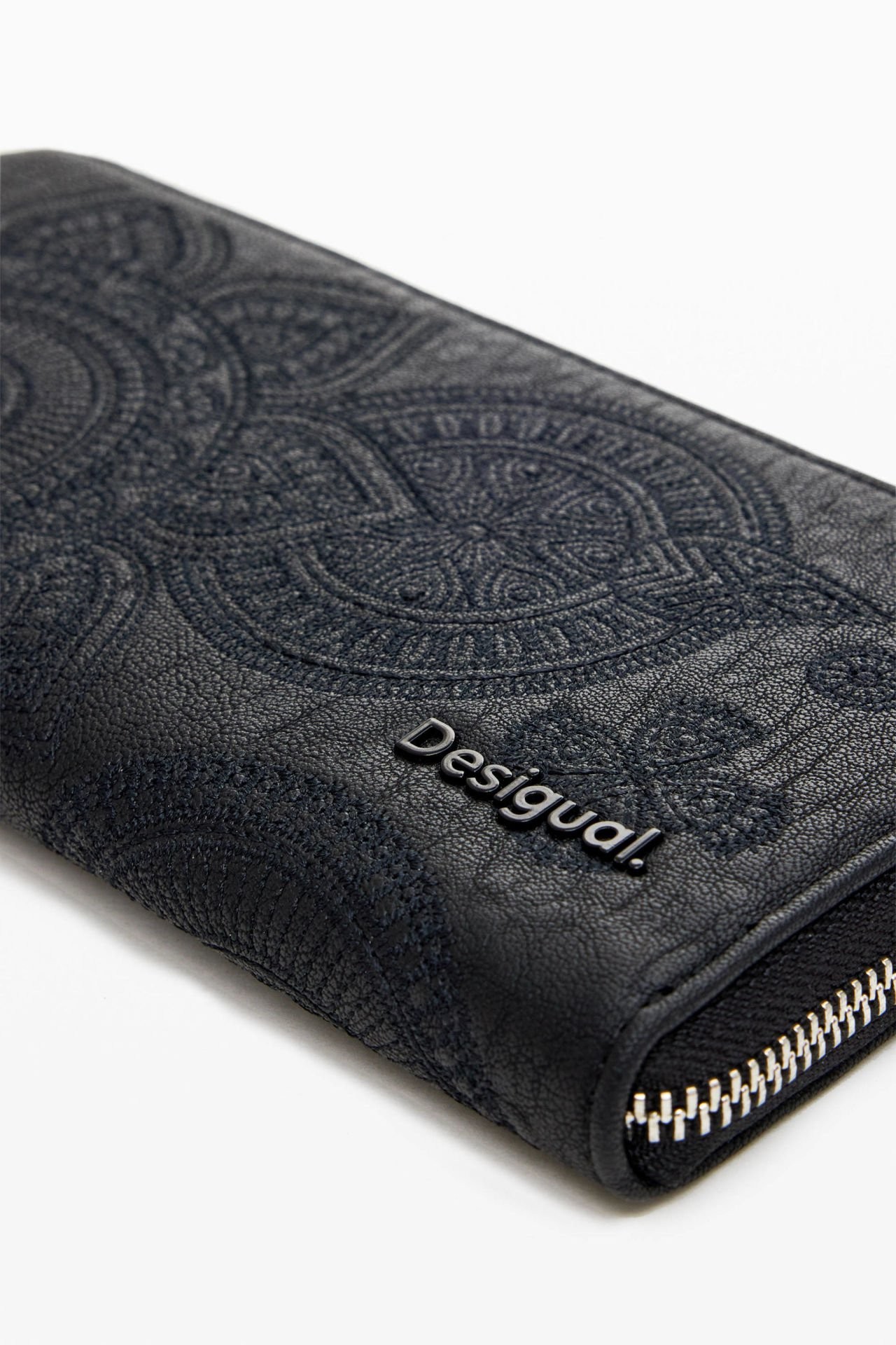 Black Wallet U