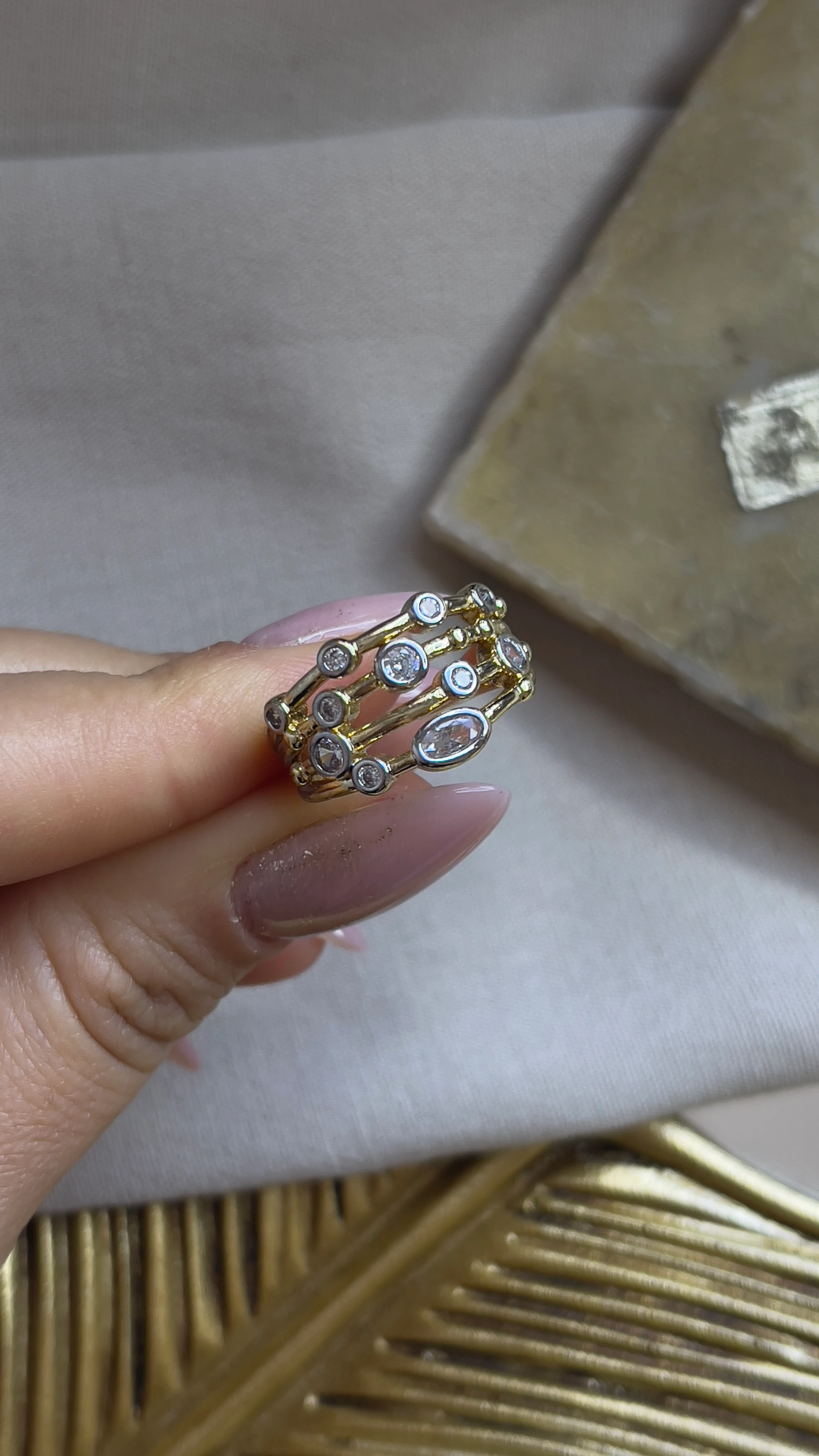 ÇOKLU TAŞ DETAY AYARLANABİLİR YÜZÜK