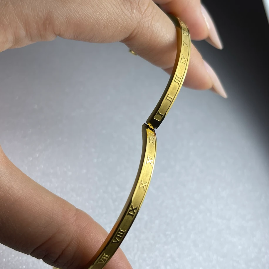 ŞIK ÇELİK GOLD RENK KELEPÇE