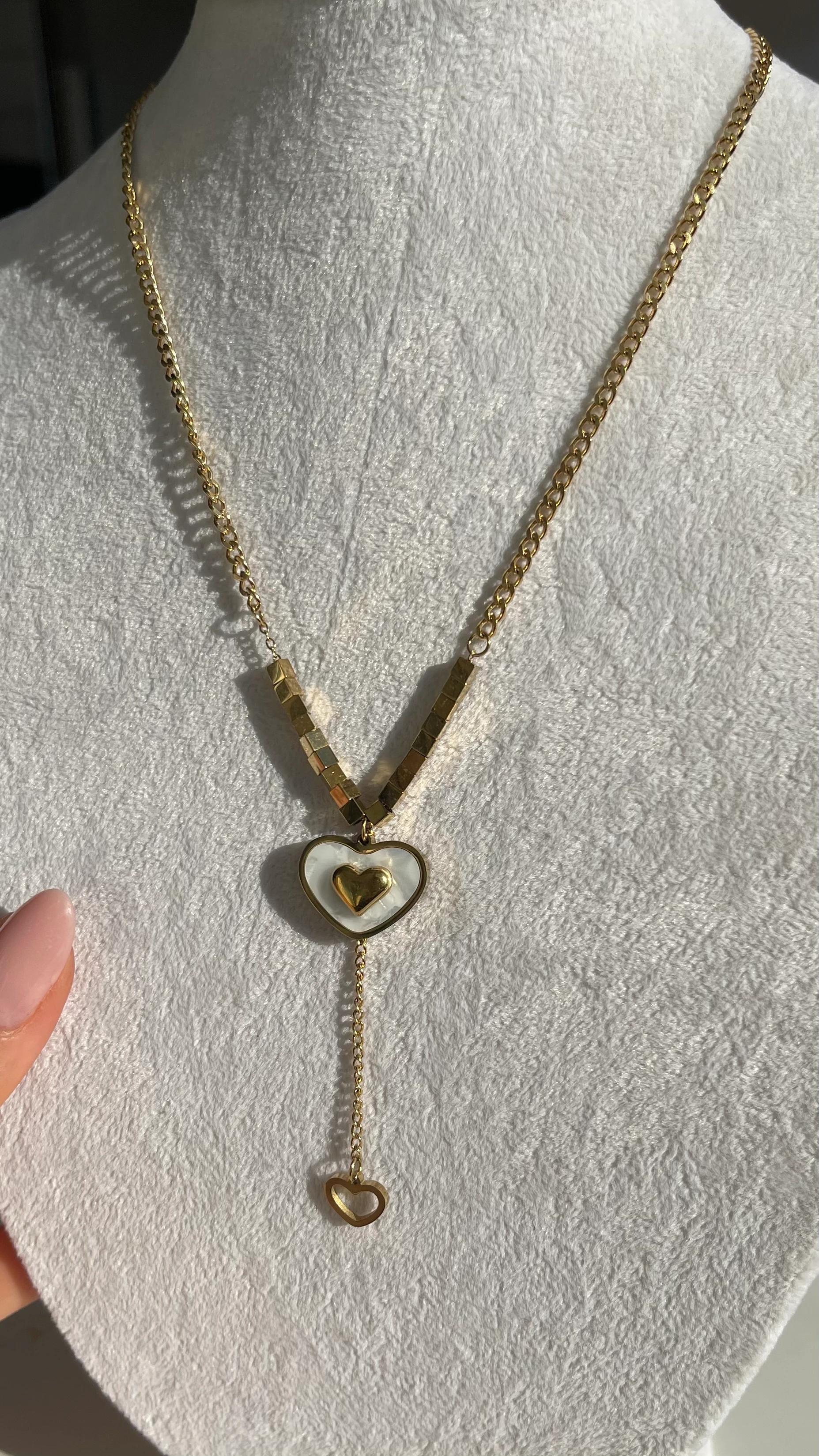 KALP DETAY ÇELİK KOLYE