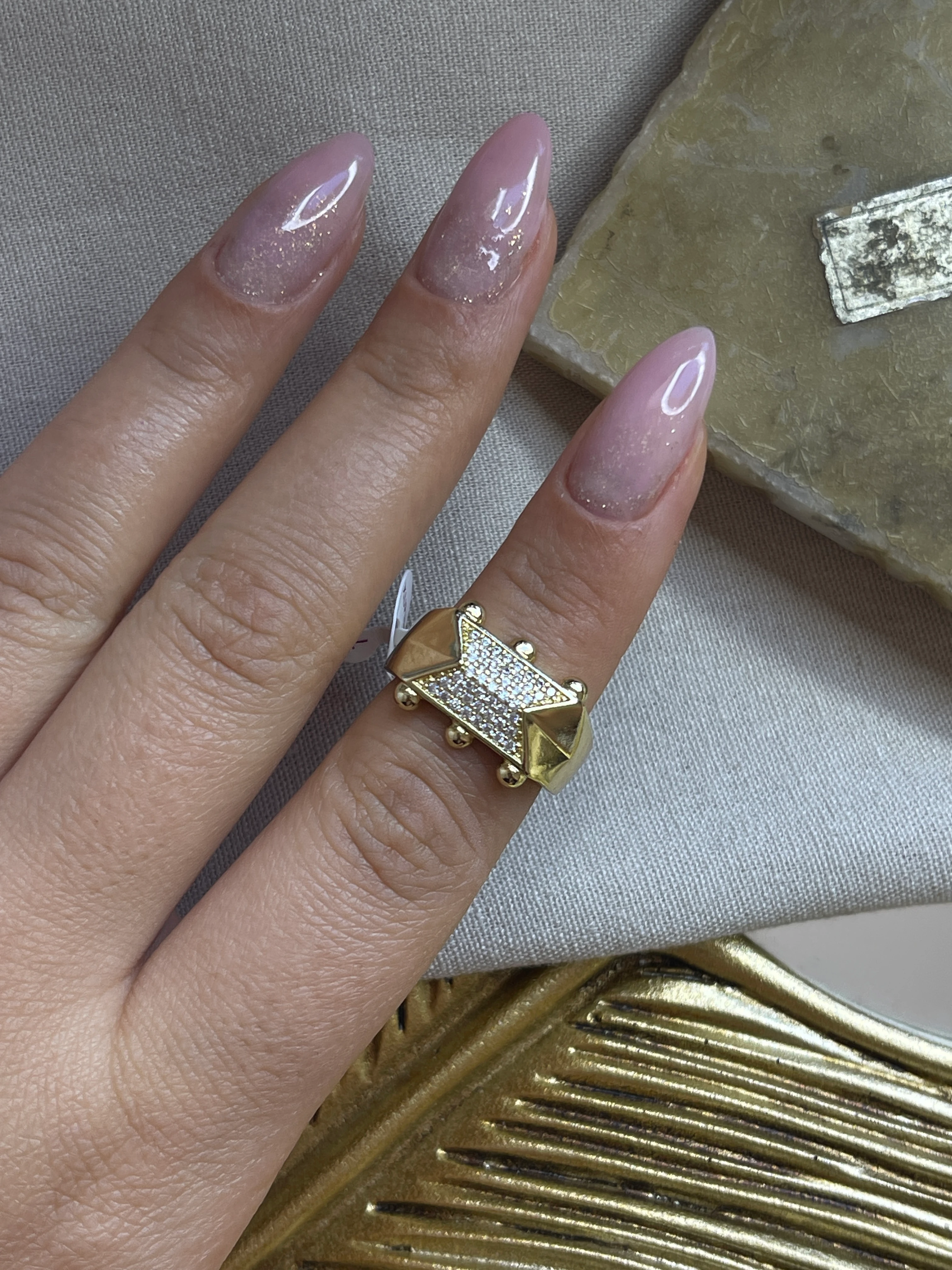 TAŞ DETAY XUPİNG YÜZÜK 