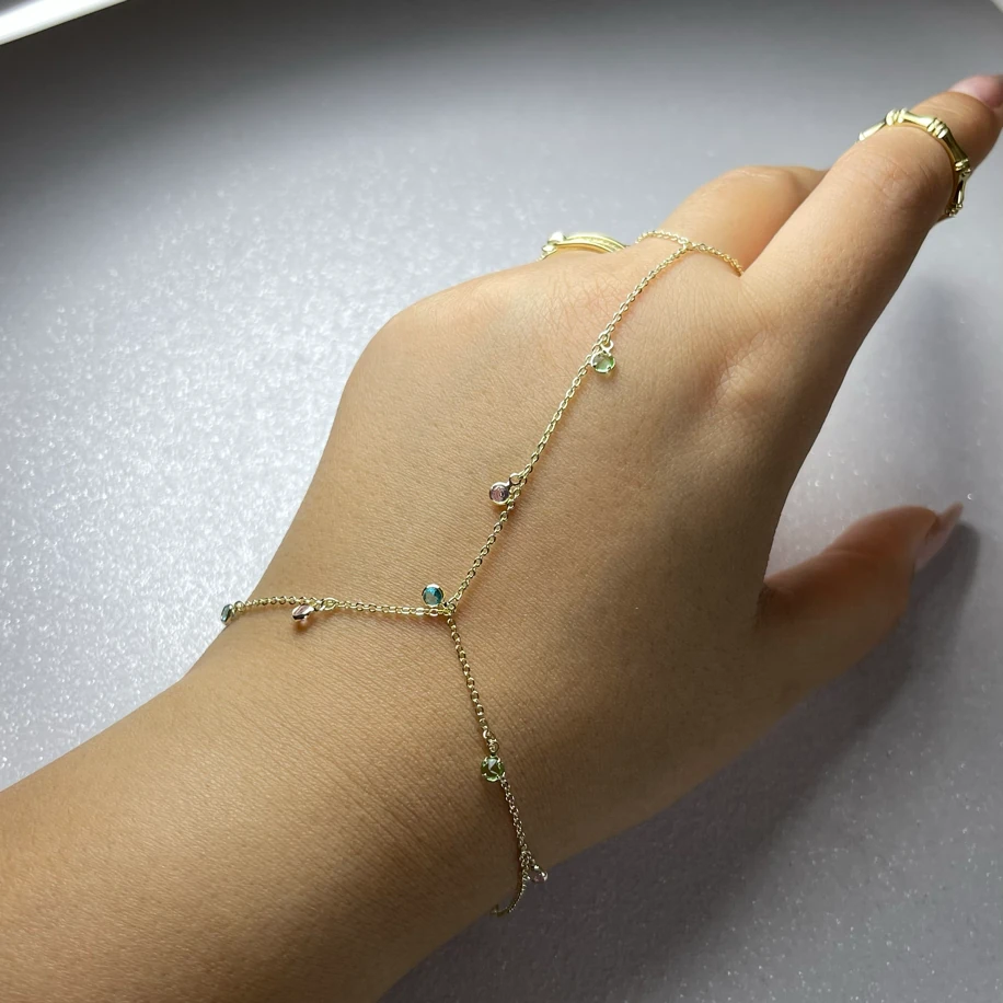 ZİRKON SALLANTILI RENKLİ TAŞ DETAY ŞAHMERAN