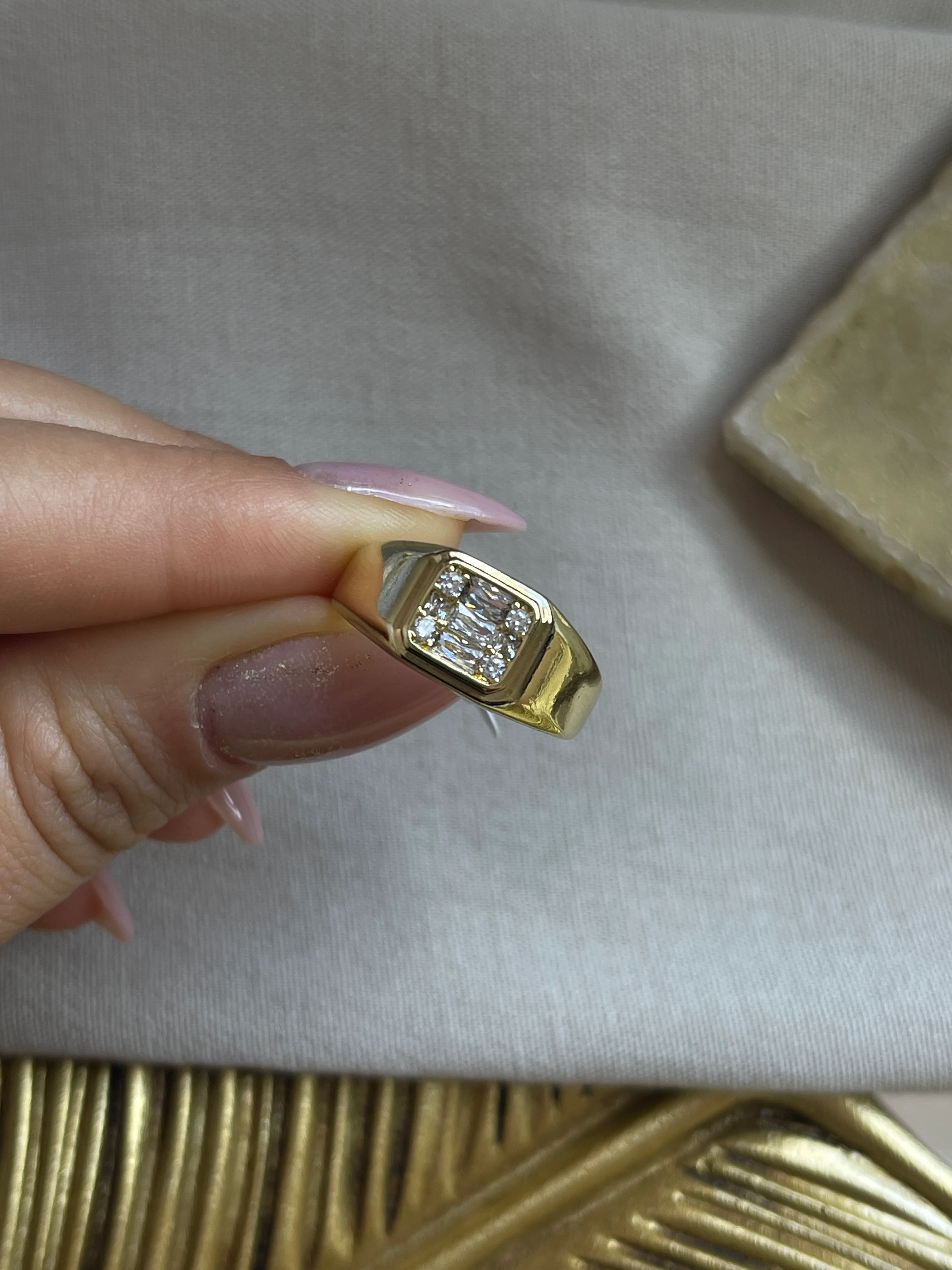 VINTAGE MODEL TEK TAŞ YÜZÜK