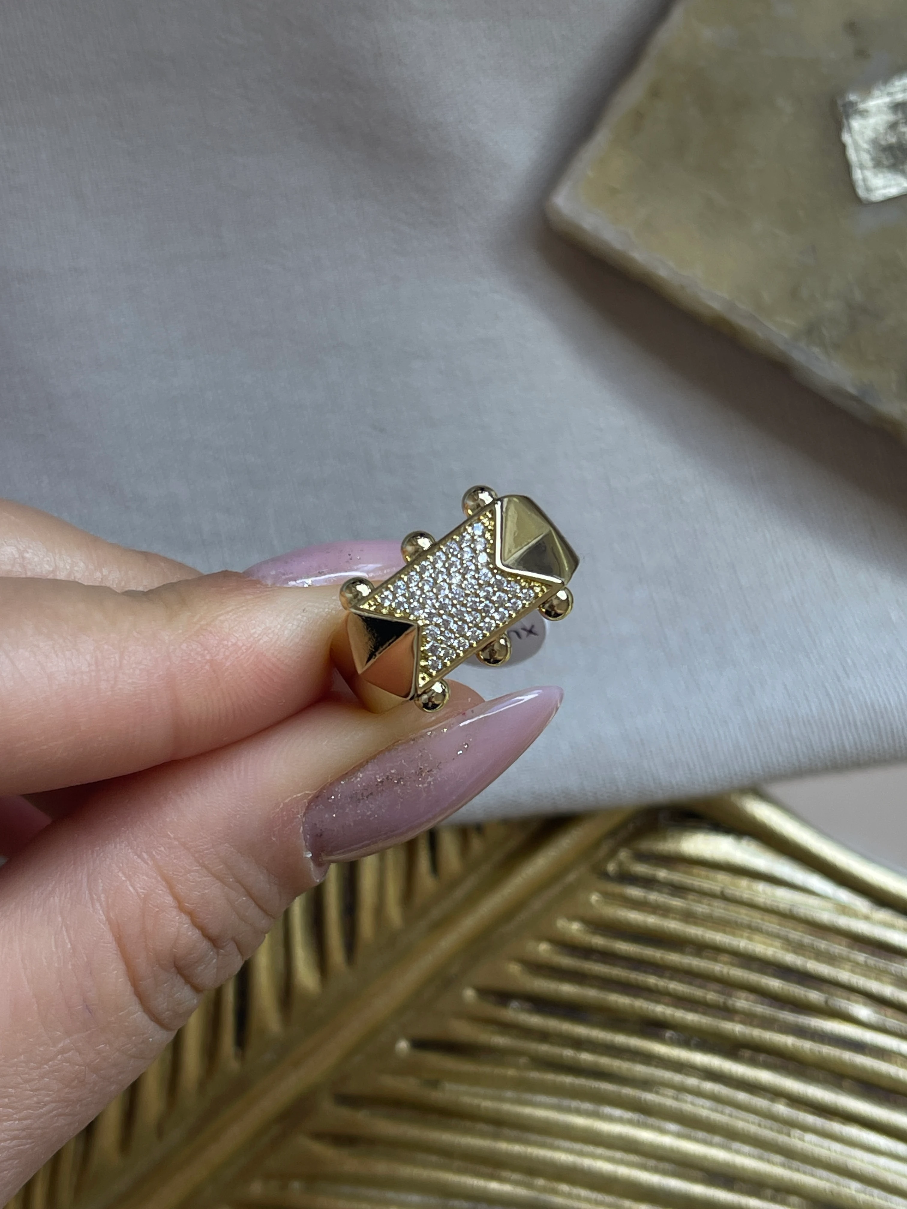 TAŞ DETAY XUPİNG YÜZÜK 