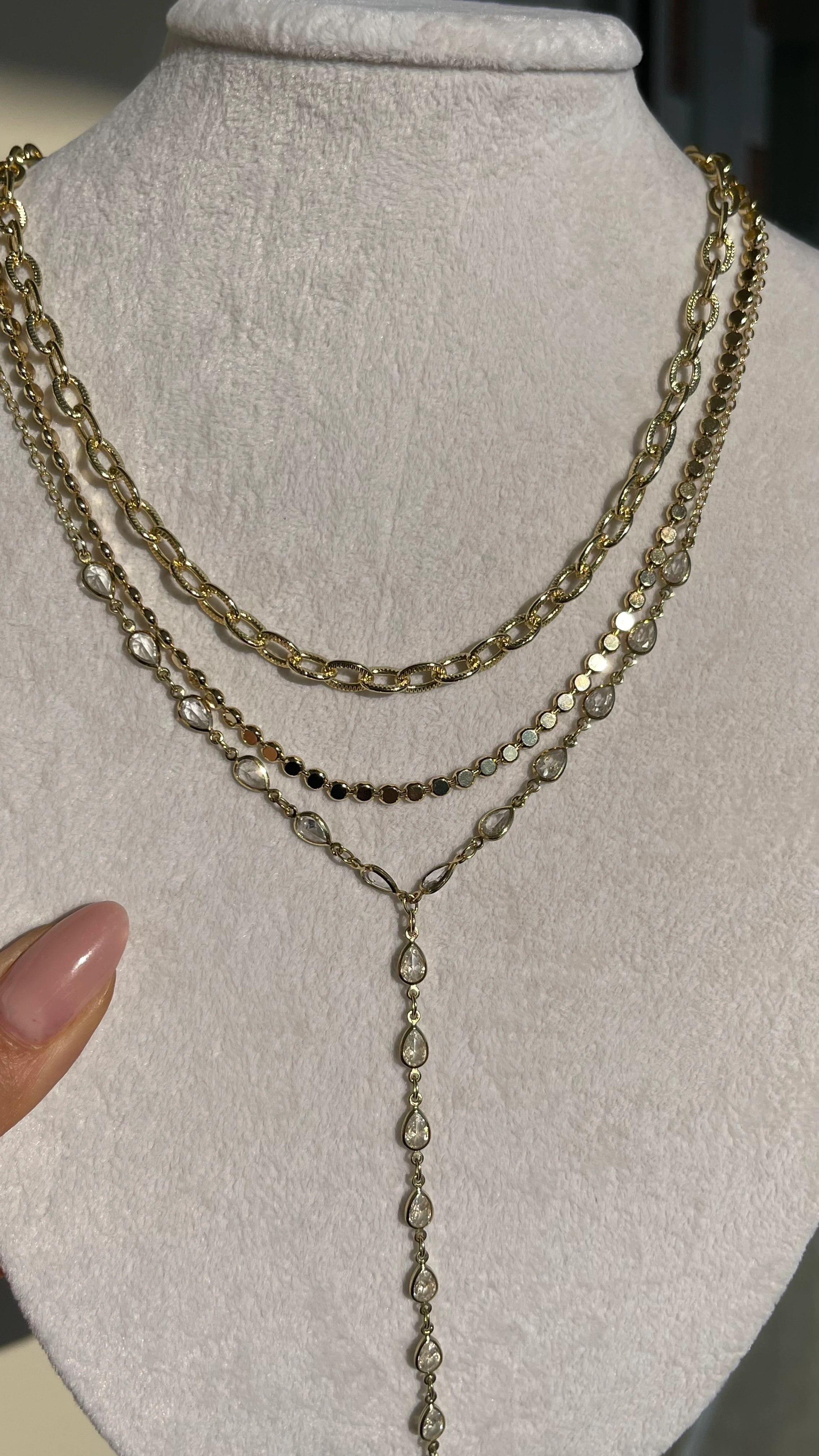 XUPİNG 14 K KÜÇÜK ATAÇ MODEL KOLYE